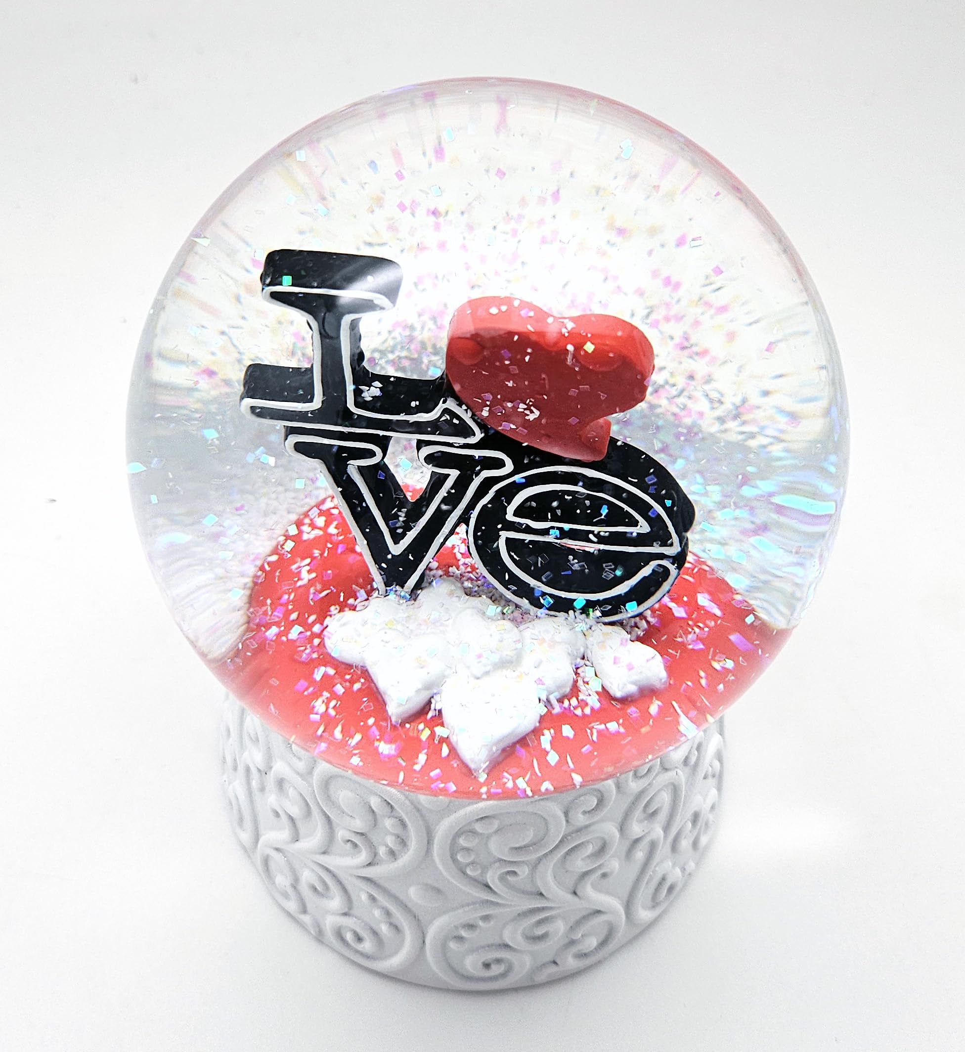 Boule à neige Love avec cœur - Inscription Love sur socle blanc - Ornements - Avec boîte à musique - Boule à secouer en verre - Hauteur : 14 cm - Largeur : 10 cm - Cadeau de Saint-Valentin, jour des