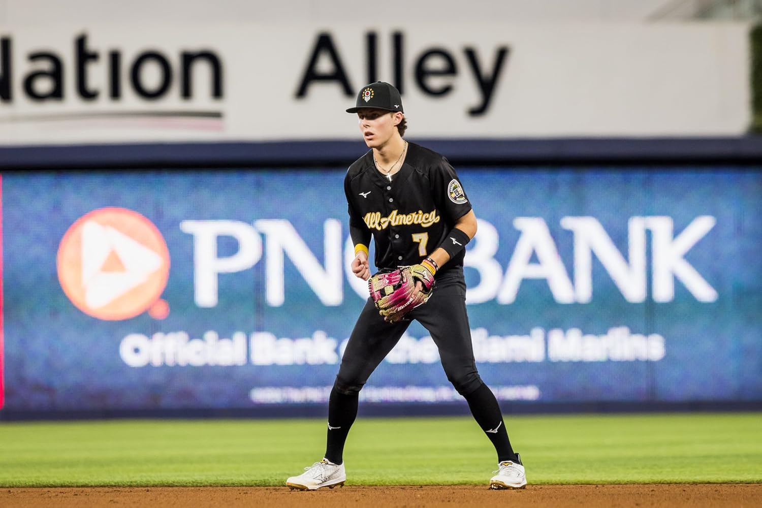 Mizuno Unisex Performance Otc Socks - Image 2