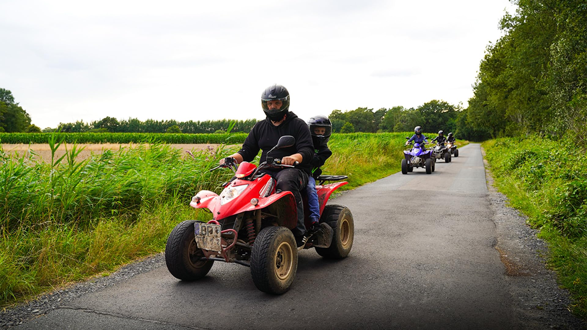 JOCHEN SCHWEIZER Geschenkgutschein: Quad Tour Rheine (1 Std.)