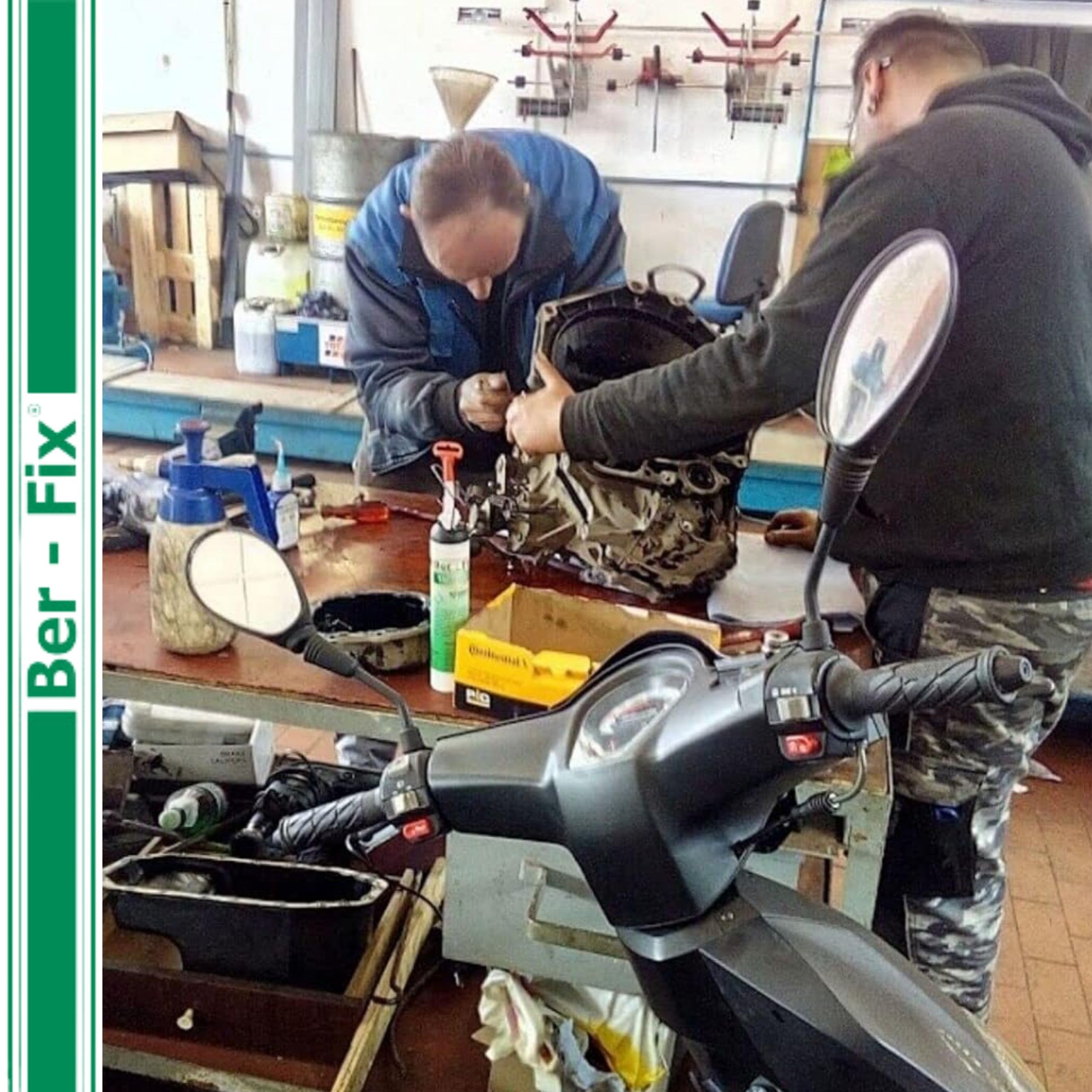 Ber-Fix 3 x 50 g + pistola + 10 puntas de metal líquido resistente al calor 2 componentes pegamento 120 °C metal resistente al calor también como espátula de metal frío pegamento metal metal | Pegamento epoxi de metal líquido 3 x 50 g + 13 boquillas mezcl