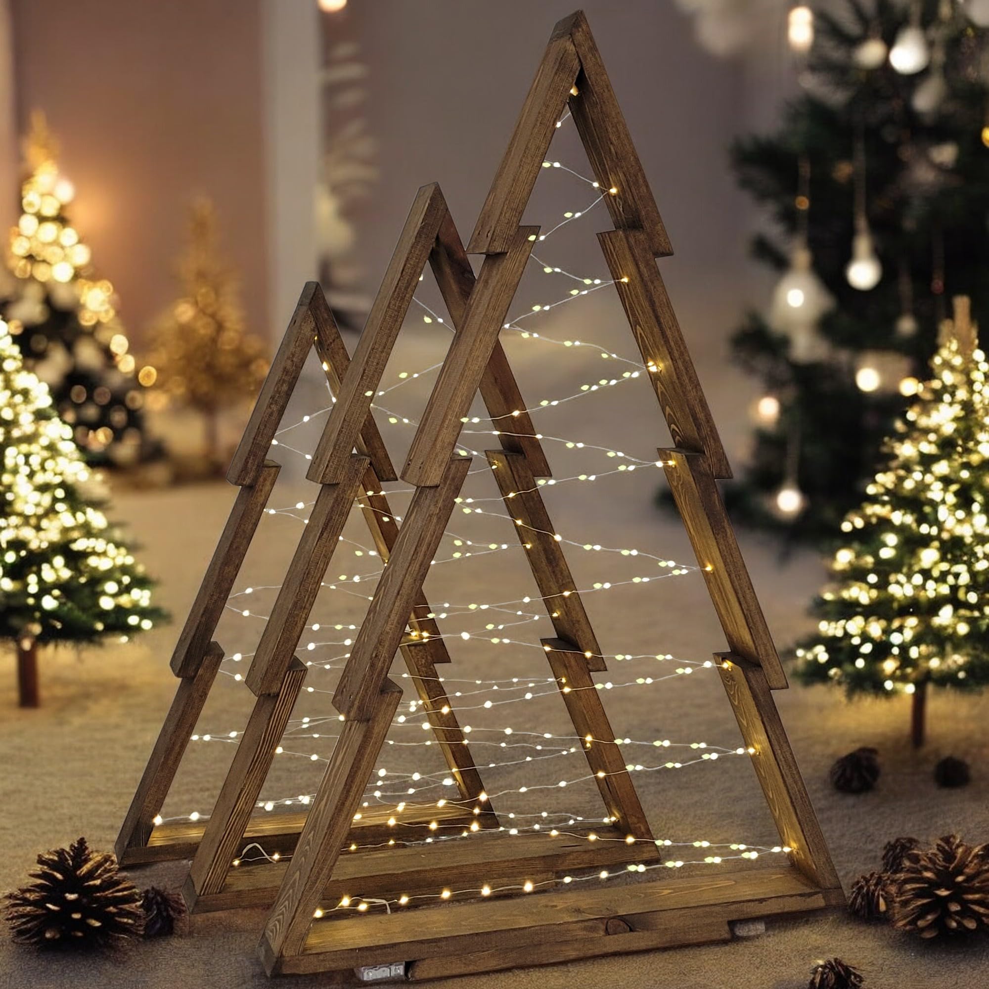 WEECO Lot de 3 Sapins de Noël en Bois XLL avec Éclairage LED - Décoration Festive 113 cm, 90 cm, 78 cm - Arbres pour Intérieur et Extérieur - Wengé