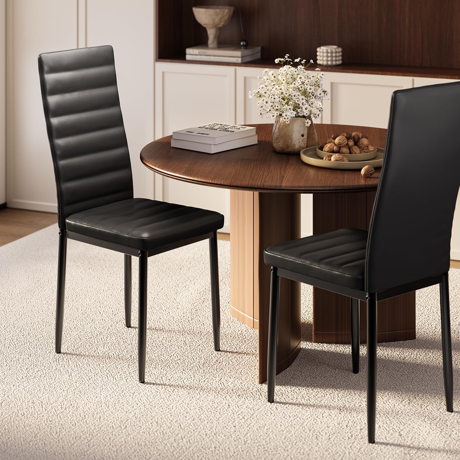 Bealife Sillas de Comedor Modernas (Juego de 4), Tapizadas en Piel Sintética PU, Respaldo Alto Ergonómico para Salón y Cocina, Negro