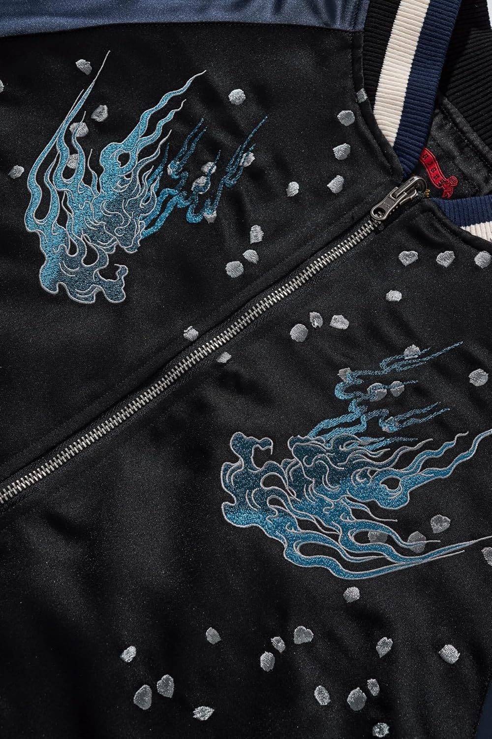 Tiger Embroidery Men's Bomber Jacket Japanese Style Hip Hop Streetwear Oversized Causal Windbreaker Coat - Image 4