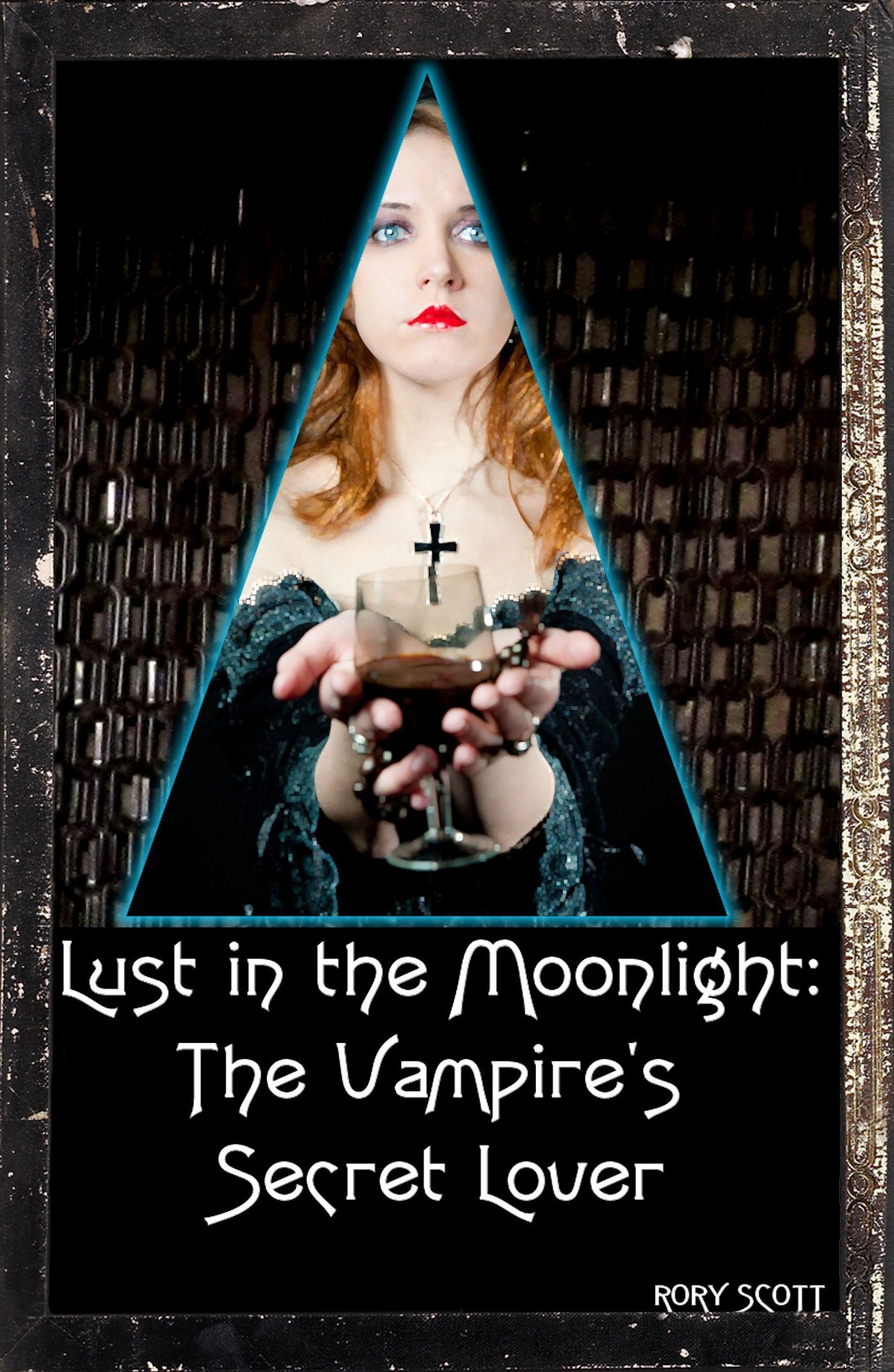 Lust in the Moonlight: The Vampire's Secret Lover