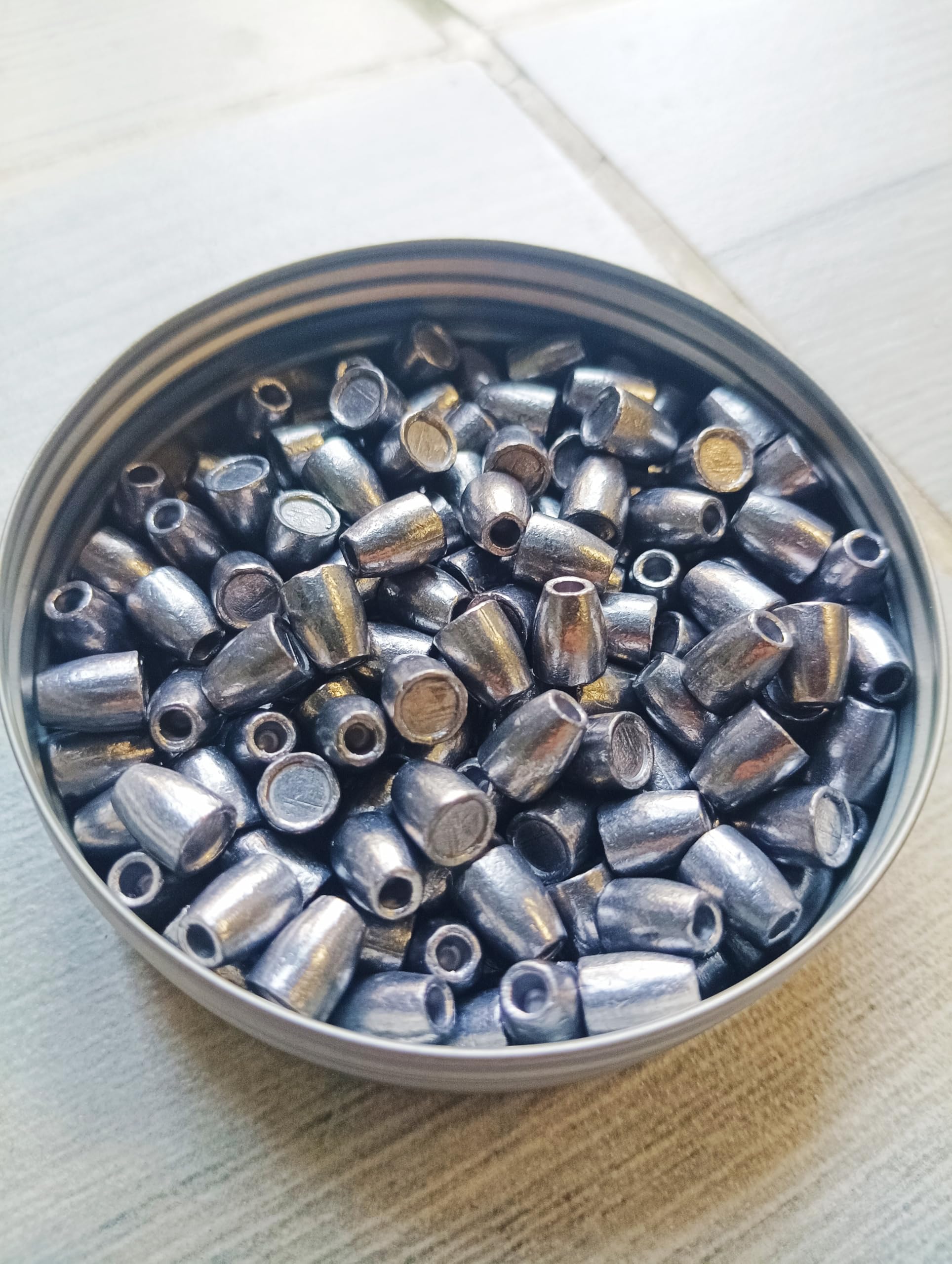 Balines NORICA Premium Slug 6.35 mm - 2,14 Gramos [Lata 200 perdigones]