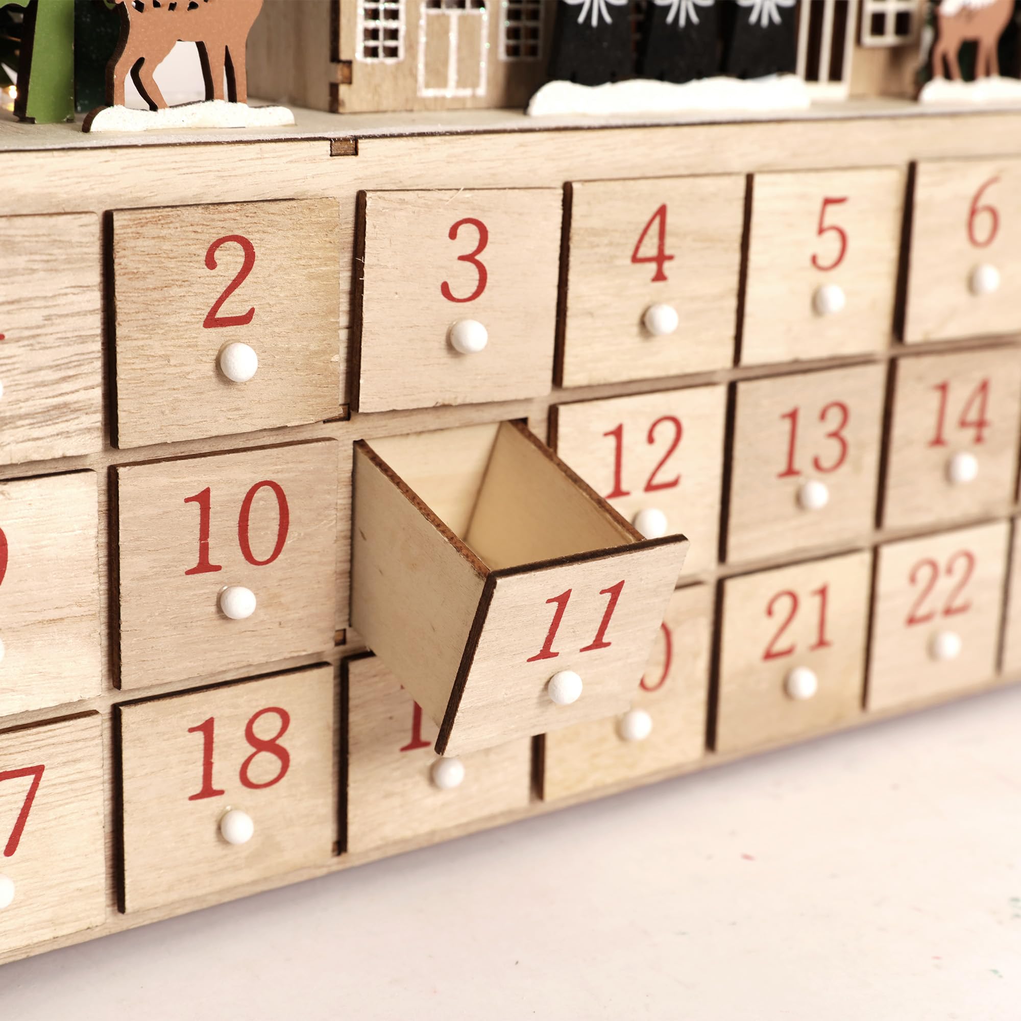 Calendario de Adviento de madera con luces LED, cuenta regresiva de 24 cajones para Navidad, diseño de casa de granero, decoración navideña con reno, perfecto para niños y adultos, 14.8