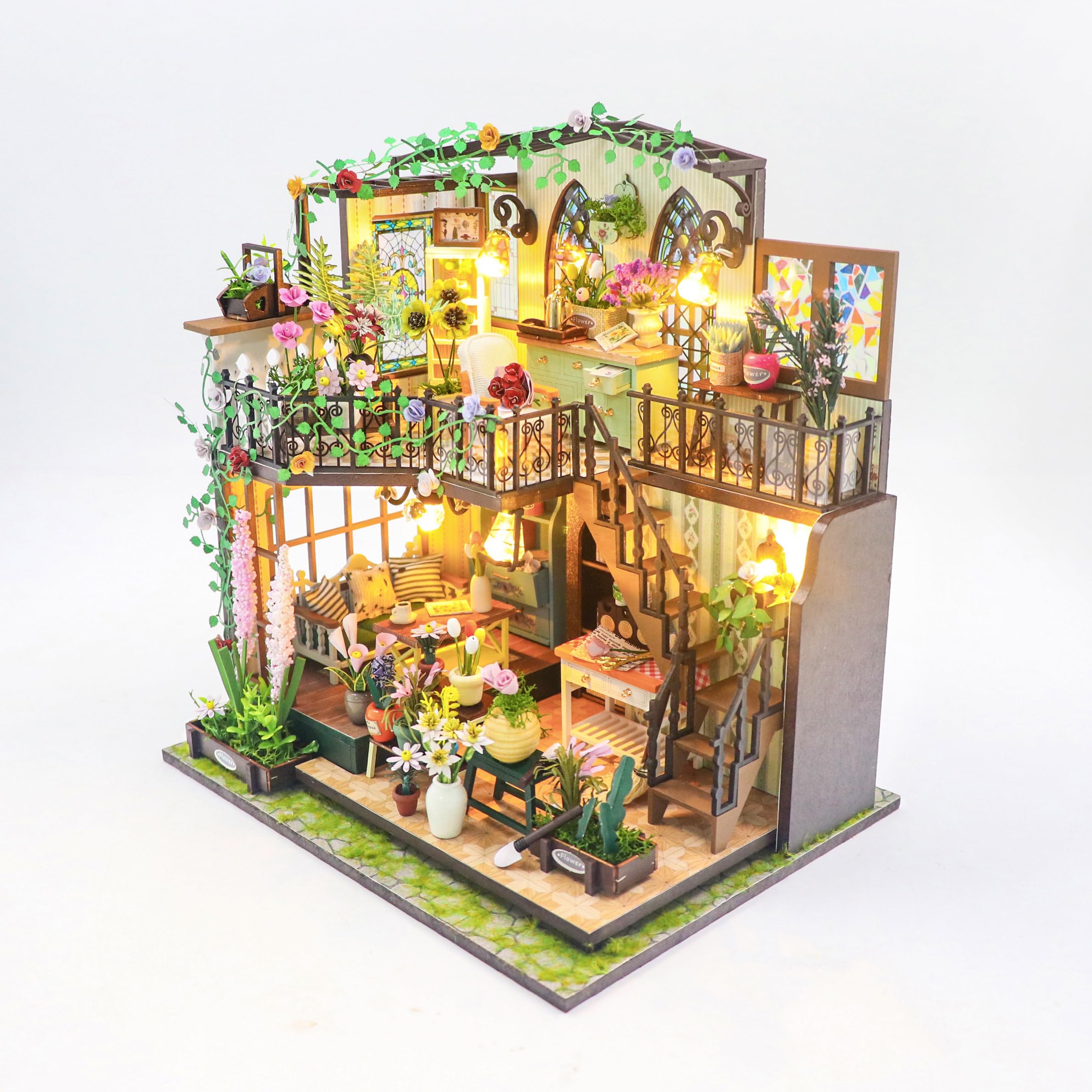 Crafts&Co® Miniatur Bastelset | DIY Papiermodell | Detailliertes Bastelprojekt | Bastelspaß für Erwaschene | Botanical Garden