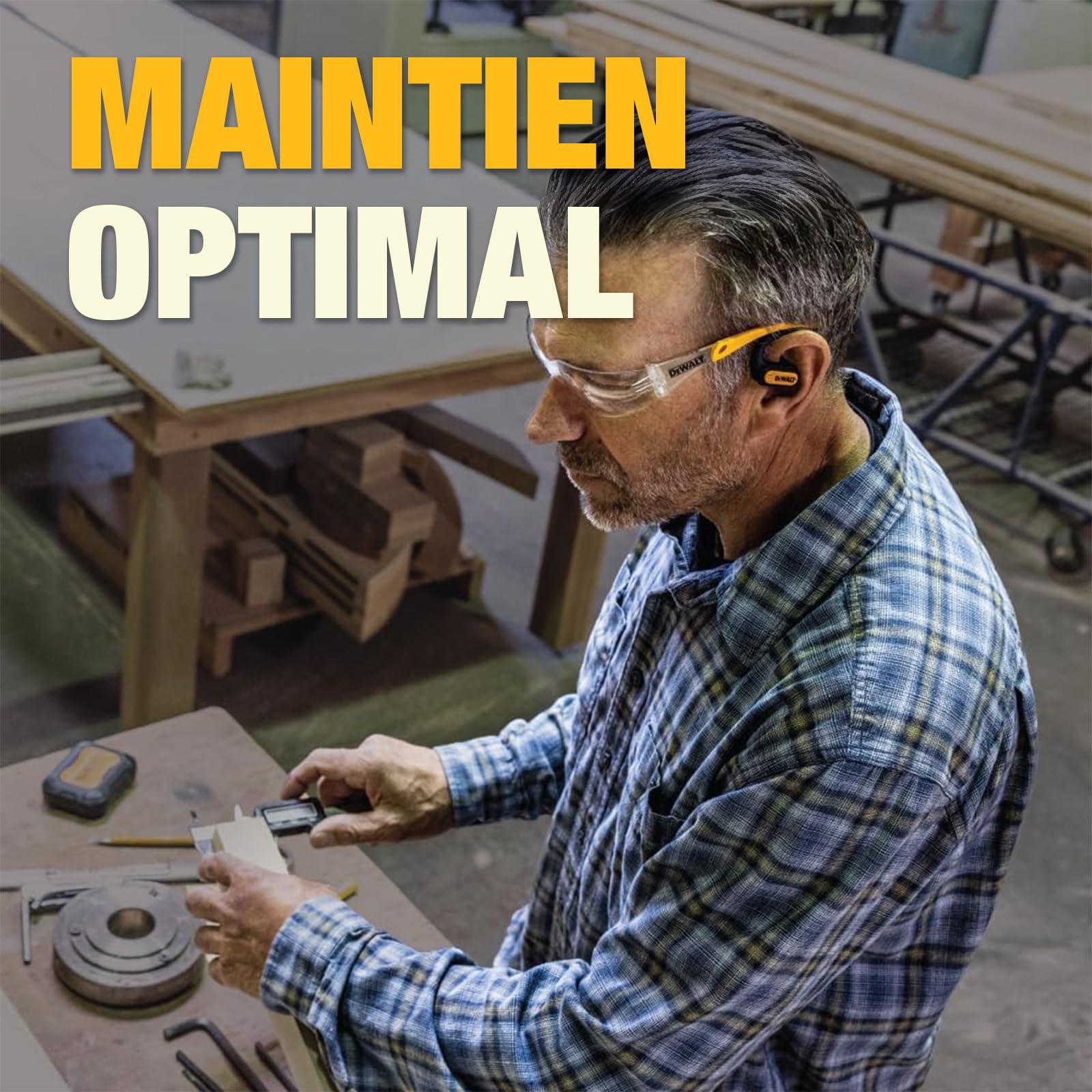 DEWALT Jobsite Écouteurs Ouverts très résistants Bluetooth 5.3 sans Fil avec 44 Heures d'autonomie, Son de qualité supérieure, véritable Conduction d'air sans Fil, écouteurs Ouverts avec Crochets