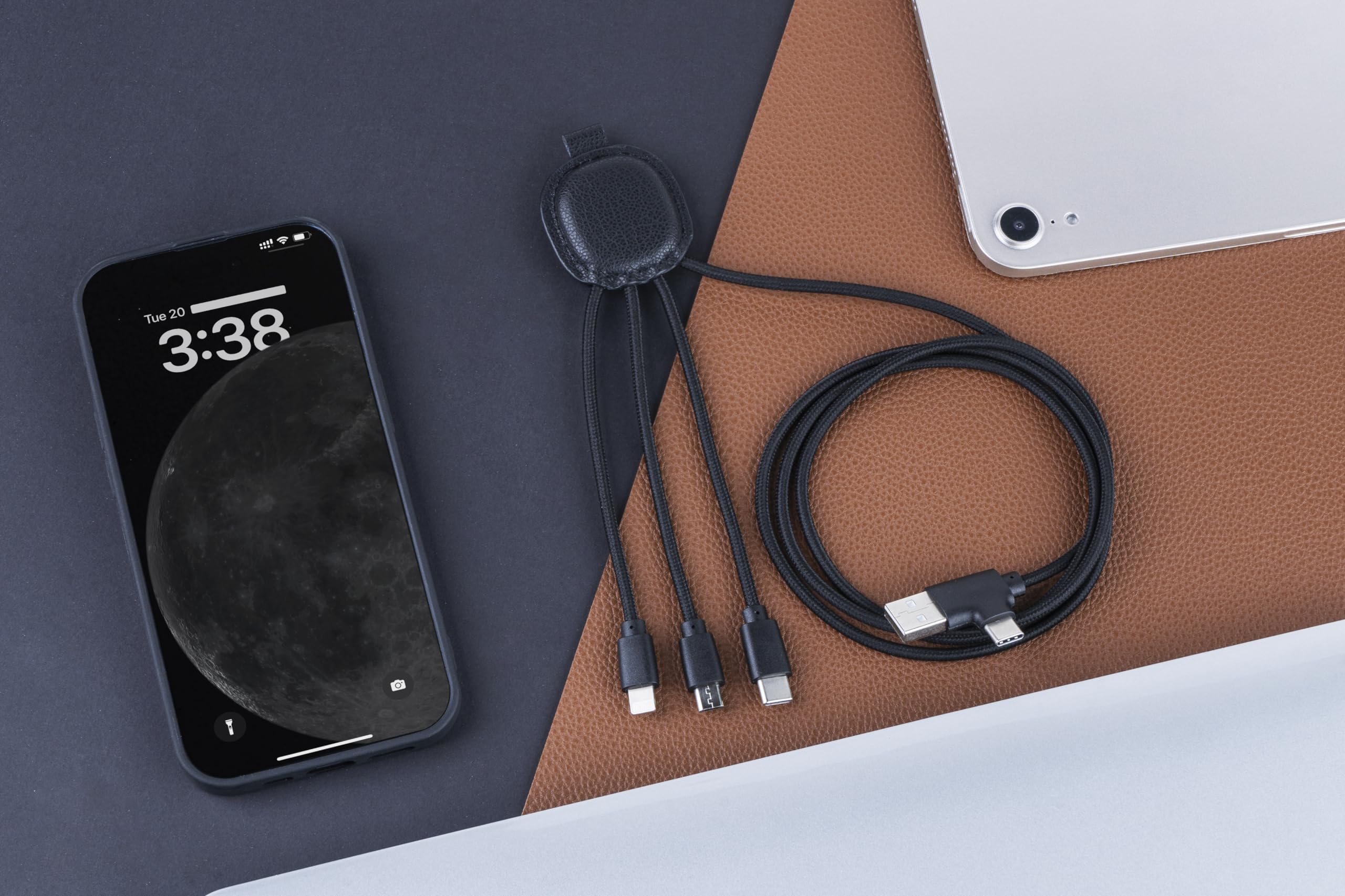 Xoopar Kabel Multi USB 4 w 1 USB-C, USB, Lightning, Micro USB - Iné Smart Long 1m - Skórzana funkcja NFC z recyklingu do ładowania smartfonów iPhone, Samsung, Huawei, Xiaomi, LG, czarny