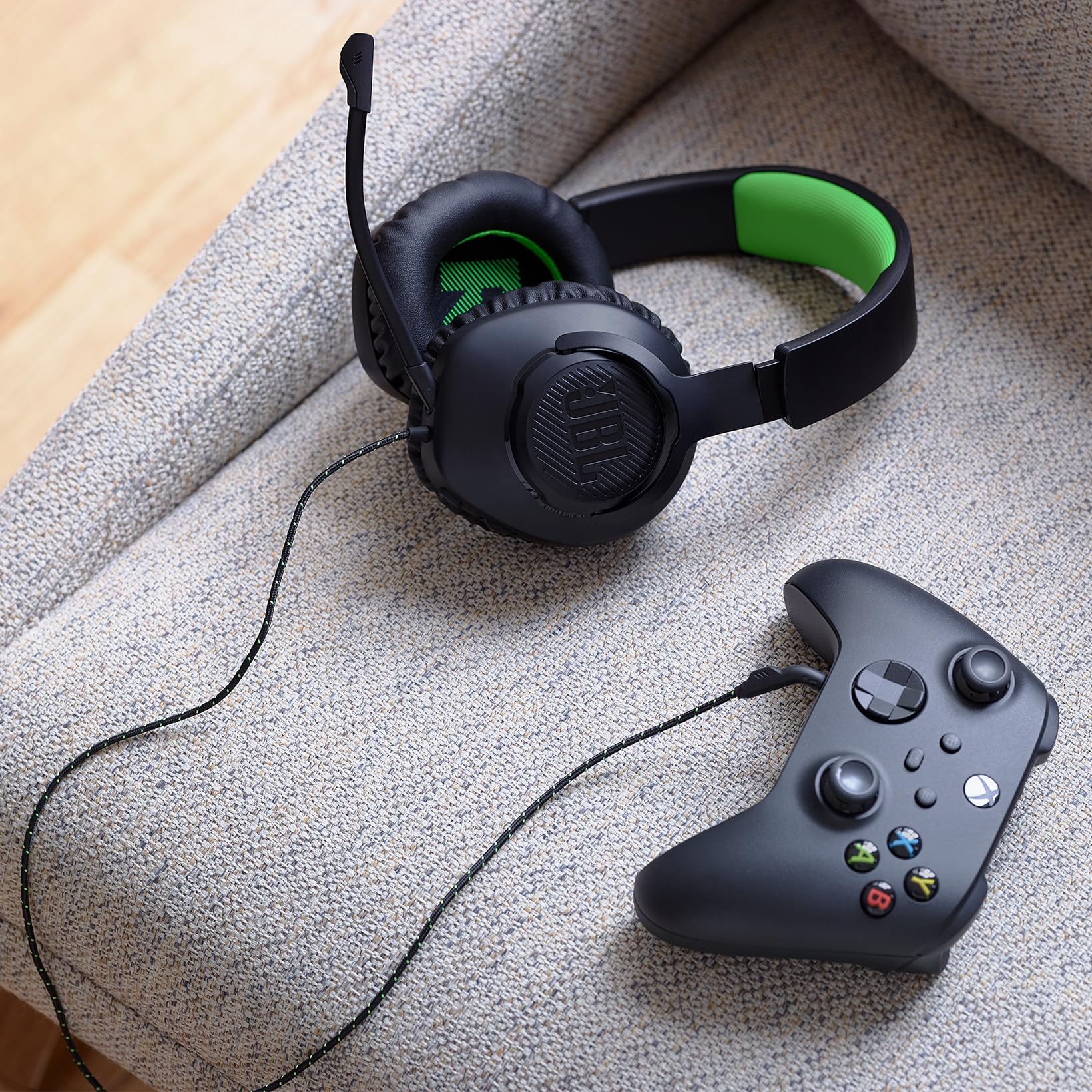 JBL Quantum 100X Cuffie Gaming Over-Ear con Microfono Boom Rimovibile per Xbox, Nero e Verde
