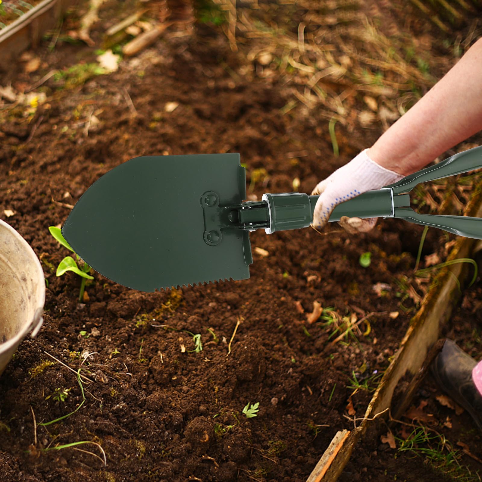 LIOOBO Outdoor Klappspaten aus Edelstahl mit Rost und Verformungsbeständigem Design Praktische Gartenschaufel für Camping und Feldarbeit 1 Satz Grün