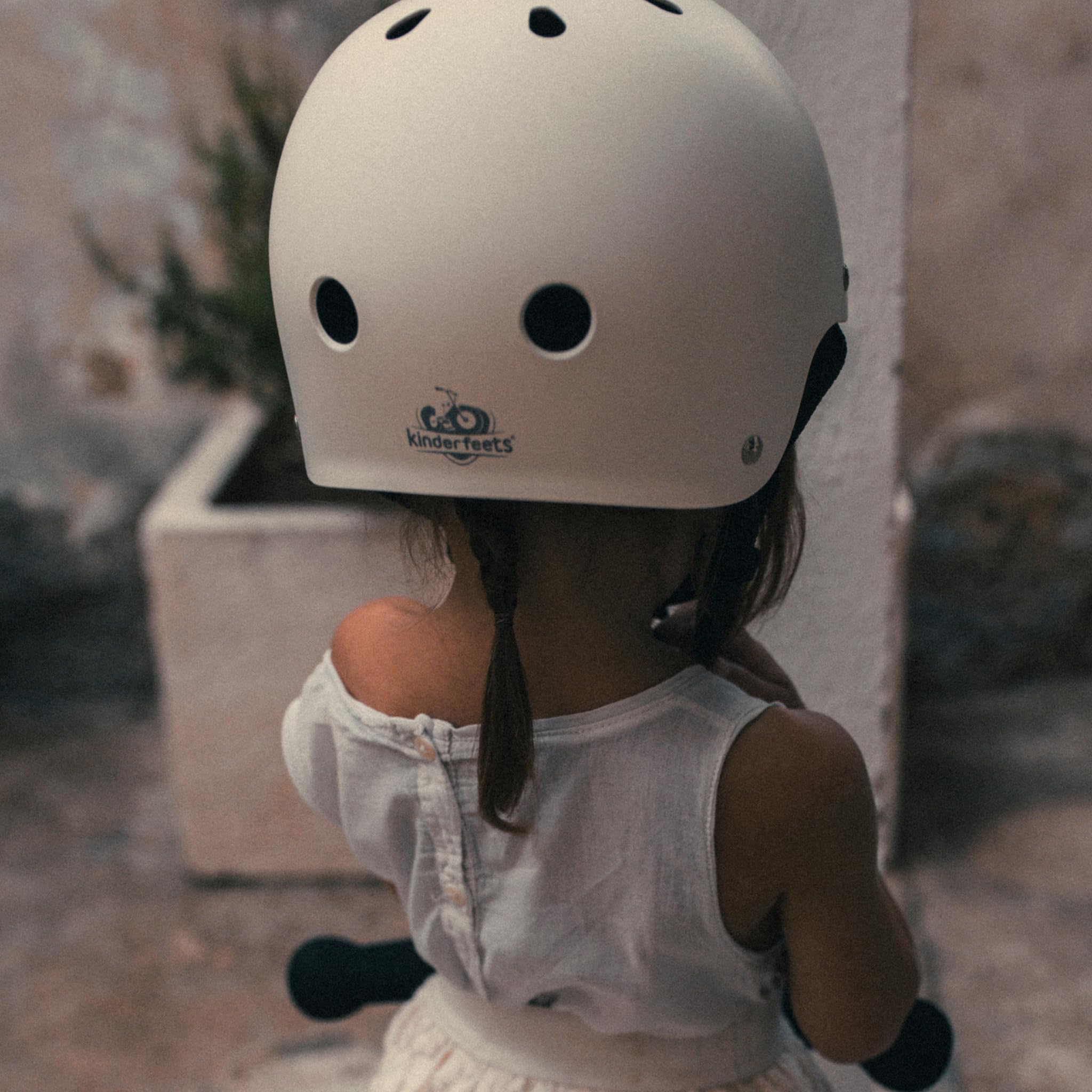 Kinderfeets Casque pour Enfants pour Le Cyclisme/Casque de vélo pour Enfants - Blanc Mat