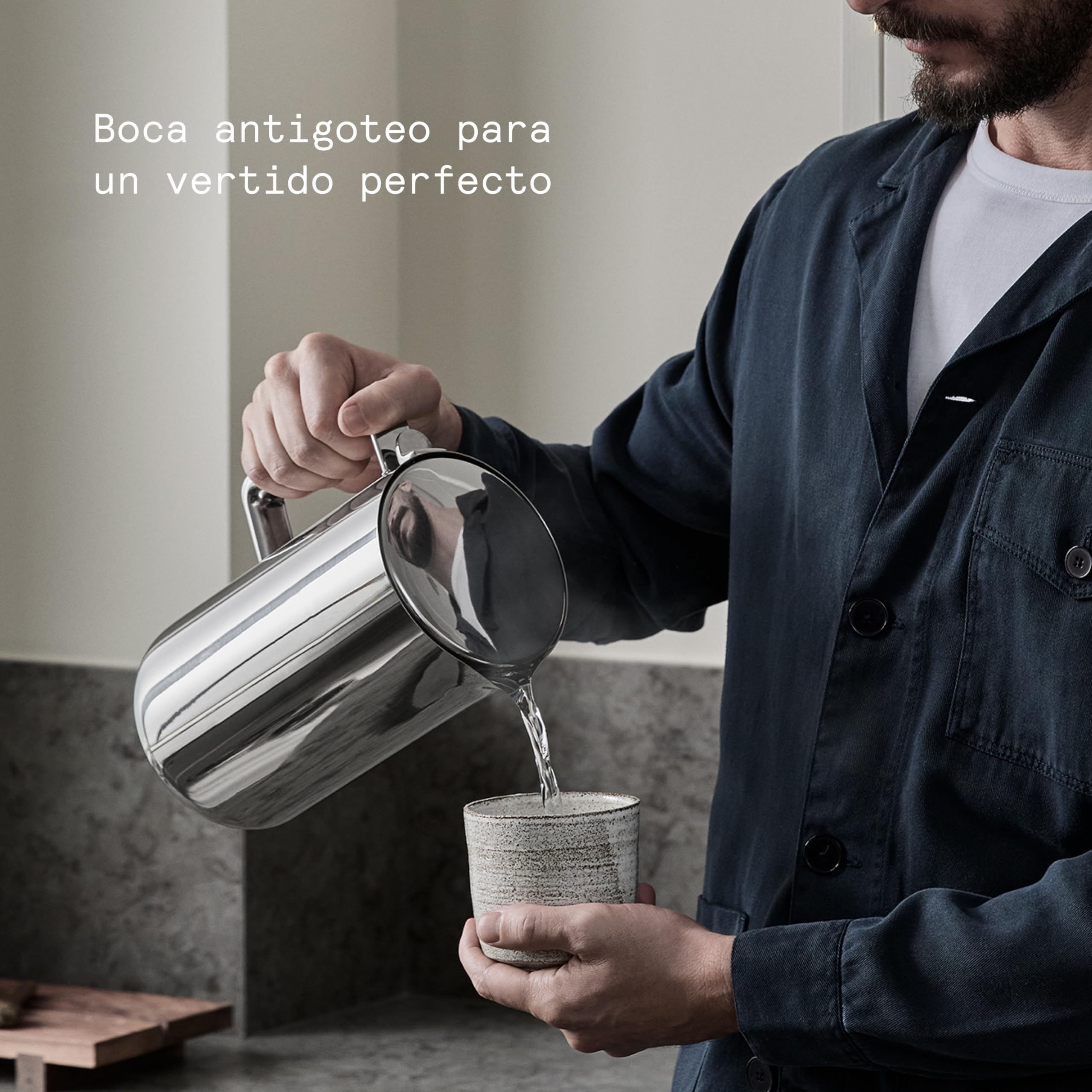 Aarke Hervidor de acero inoxidable con varios ajustes de temperatura, base giratoria de 360°, ebullición silenciosa y boquilla antigoteo, capacidad de 1,2 litros