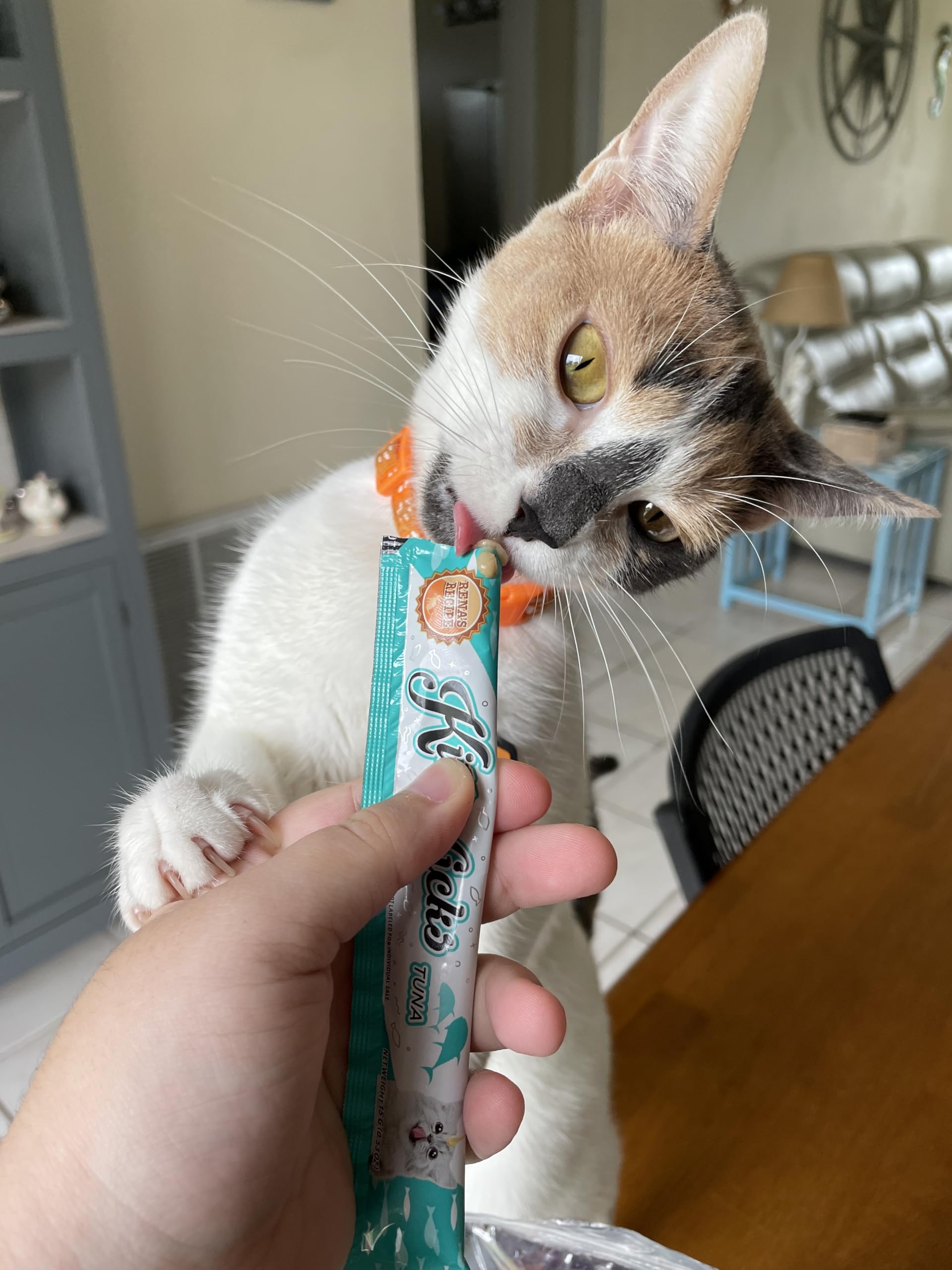Kitty Licks Variétés de poulet et de thon (28 tubes)