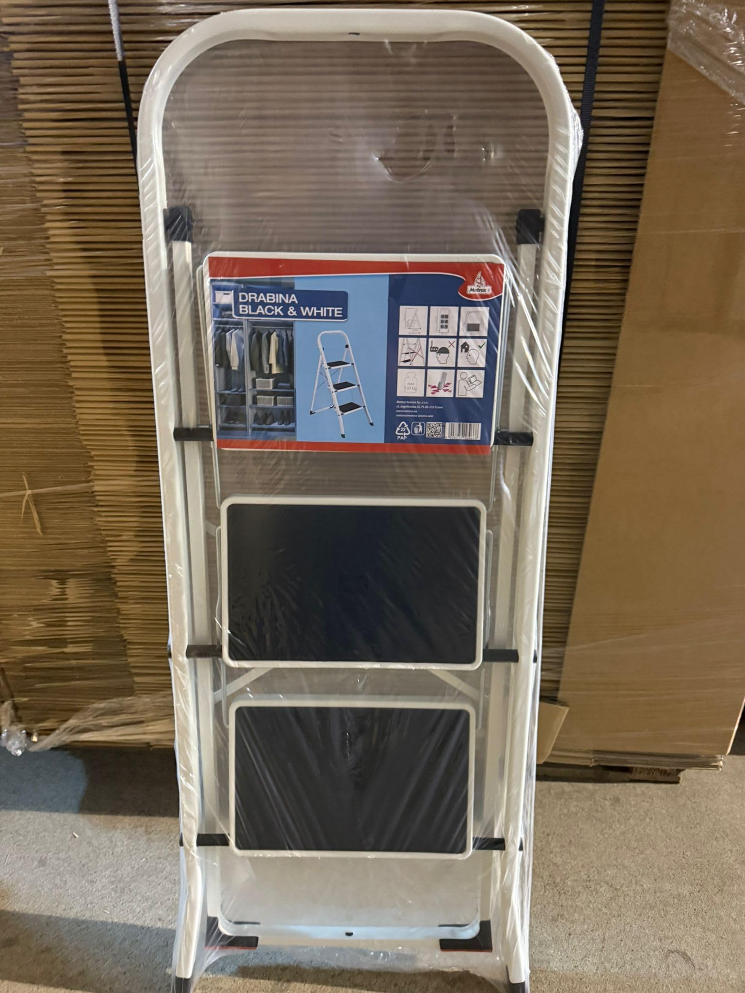Scaletta pieghevole con 3 gradini, resistente fino a 150 kg, pieghevole, superficie antiscivolo, salvaspazio e sicura (bianco e nero)