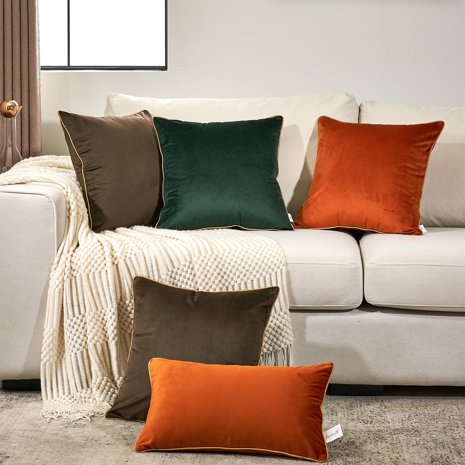 Aeckself 2 Stück grüne Samt-Kissenbezüge 50,8 x 50,8 cm, moderner luxuriöser dekorativer Kissenbezug mit goldfarbenem Rand, bequemer, weicher, solider Kissenbezug für Couch, Schlafzimmer, Wohnzimmer