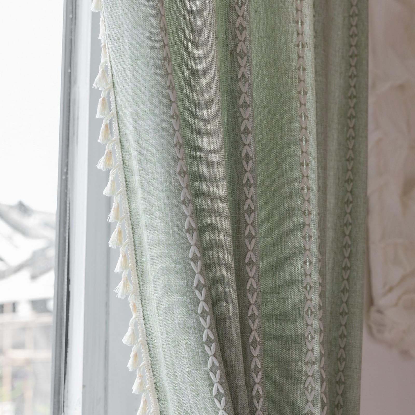 A.Monamour Tenda Interni Traslucido Semi Oscurante Boho Decorativo con Nappe a Righe Effetto Lino Tessuto Spesso Tende a Pannello Porta Finestra per Camera da Letto Soggiorno Cucina, 1 Pezzo, verde