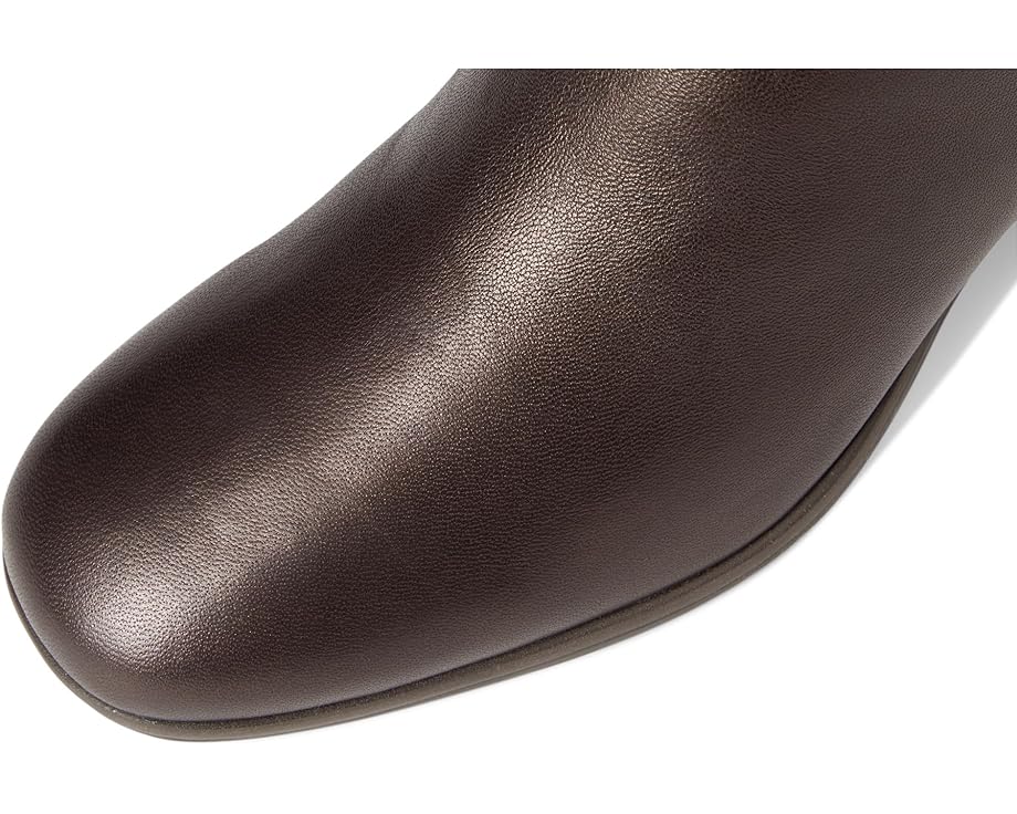 Gentle Souls by Kenneth Cole Saranac - Top View