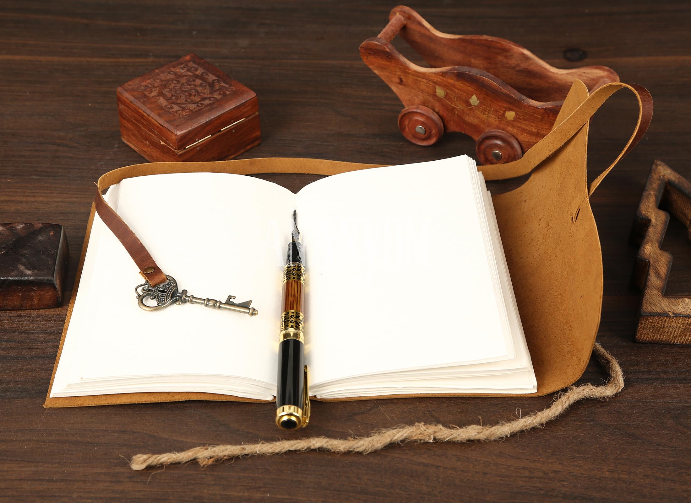 ANANYOM Vintage Leather Journal - 200 Handmade Notebook, Brown, Handmade Paper - 7x5 inch - Image 4