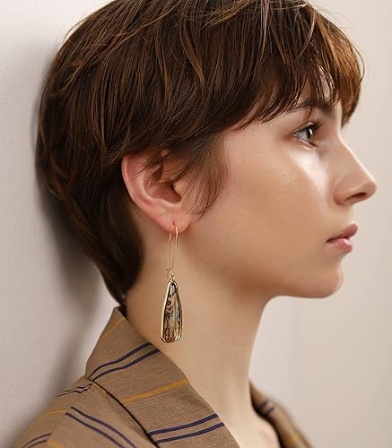 Vista 2 de Pendientes colgantes de abulón para mujer - Joyería de textura geométrica