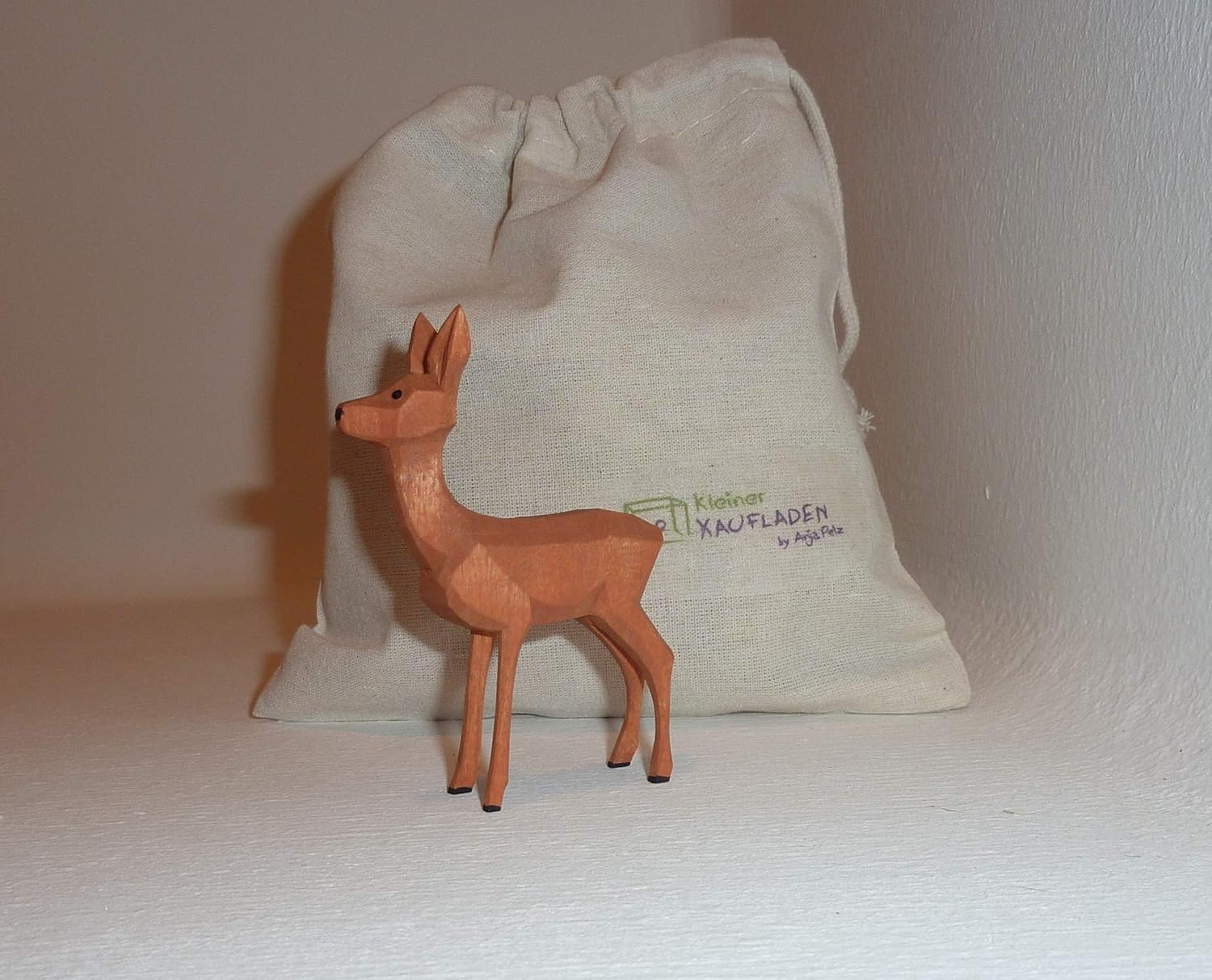 Lotte Sievers-Hahn Fuchs Heulend - Handgeschnitzte Krippenfigur 5cm