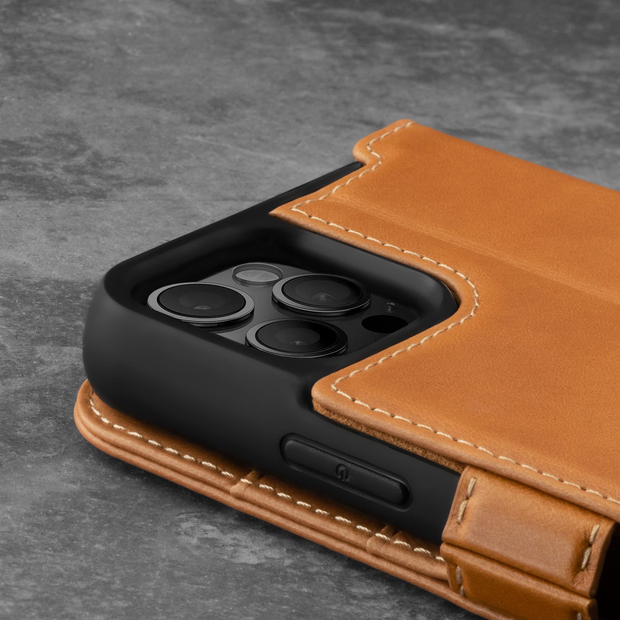 Custodia In Pelle Per IPhone 12/12 Pro TORRO - Sottile, Premium E Compatibile Con MagSafe - Foto 5