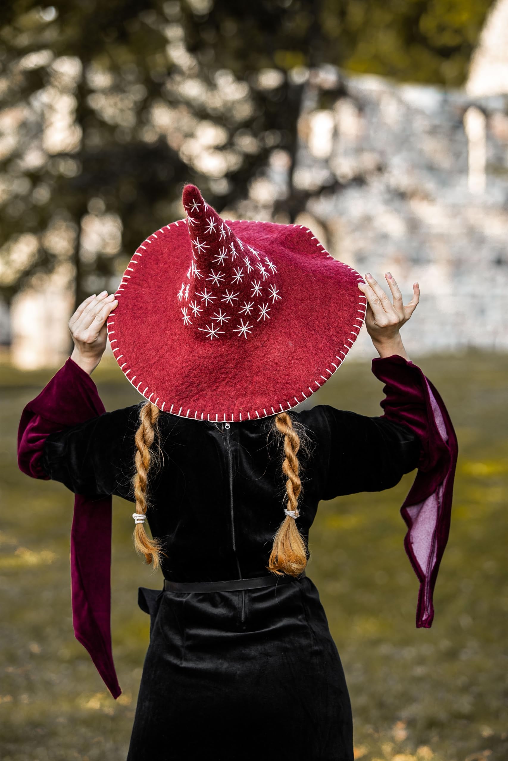 Leonardo Carbone® Hexenhut Star - Hexenkostüm, Mittelalter Kleidung Kopfbedeckung, Halloween Kostüm Damen, Witcher Hat, Zauberer Hut, LARP-Kleidung, Karneval, Cosplay - 100% Wolle