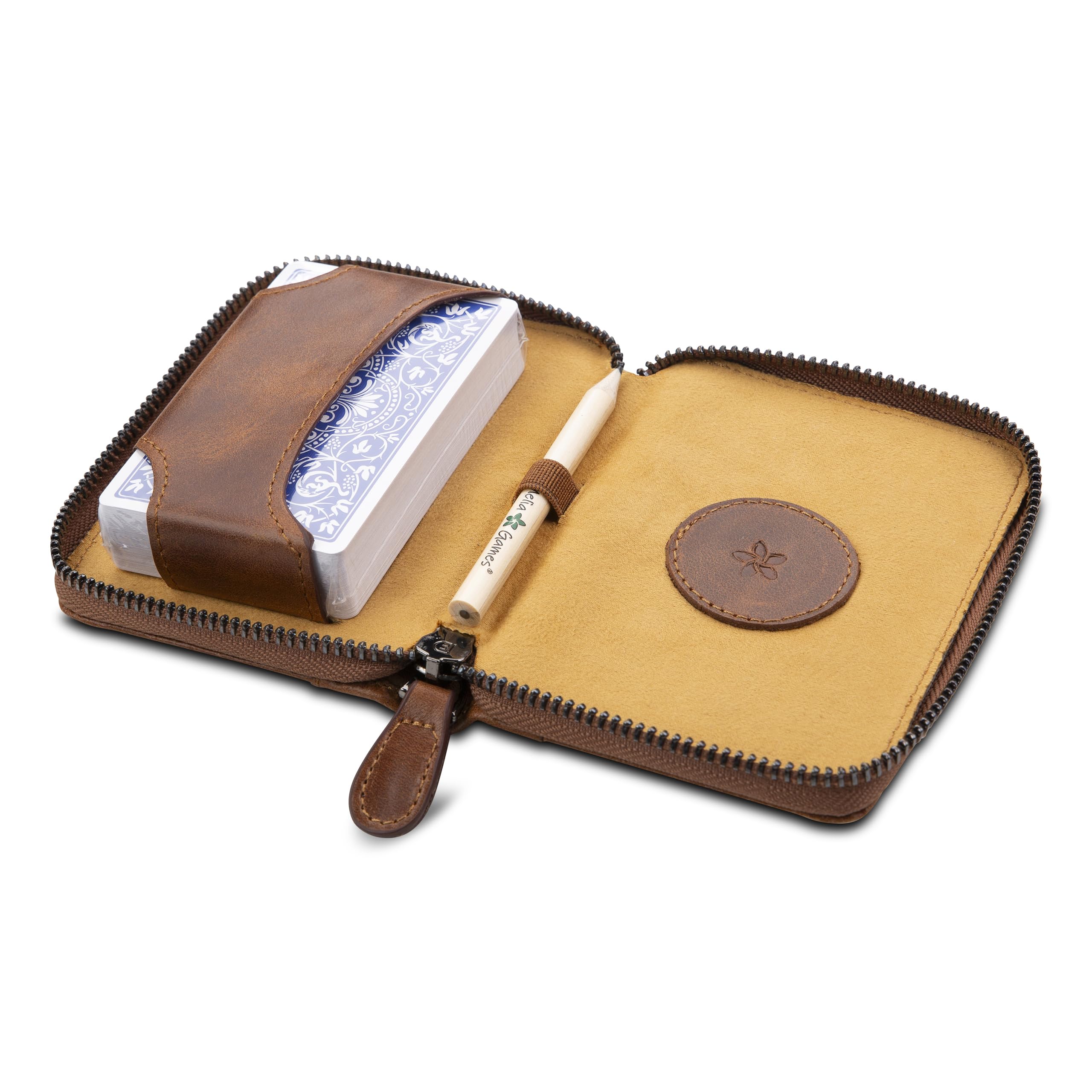 EVA Opbergcase Voor Kaarten Melia Games Etui Voor Speelkaarten - Hoogwaardig Kaartenetui Van Het Fijnste Leer - Inclusief Speelkaartendek En Potlood (Classic Brown Multicolor Set Van 8 Stuks EVA Opbergcase Voor Kaarten Melia Games Etui Voor Speelkaarten - Hoogwaardig Kaartenetui Van Het Fijnste Leer - Inclusief Speelkaartendek En Potlood (Classic Brown Multicolor Set Van 8 Stuks