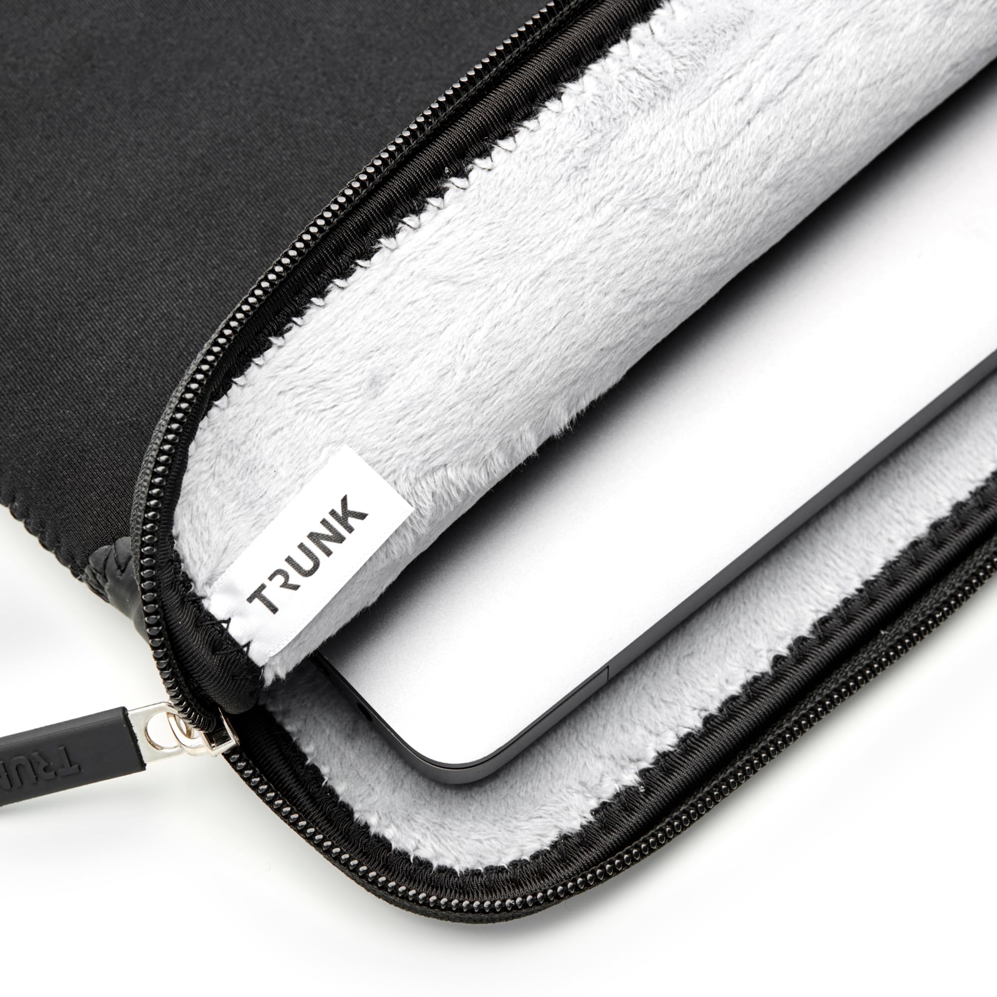 TRUNK Custodia per Laptop 14 Pollici Nero – Sleeve Sottile e Protettiva per Notebook e MacBook, Imbottita, Idrorepellente, Leggera e Resistente, con Cerniera, per Lavoro e Viaggio
