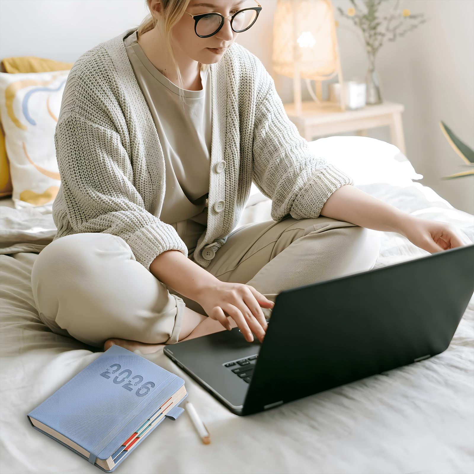 Planer 2026 – planer dzienny na rok 2026, jedna strona dzienna, tygodniowy i miesięczny kalendarz dzienny z grubym papierem, jedna pełna strona na dzień planery od stycznia 2026 do grudnia 2026 r