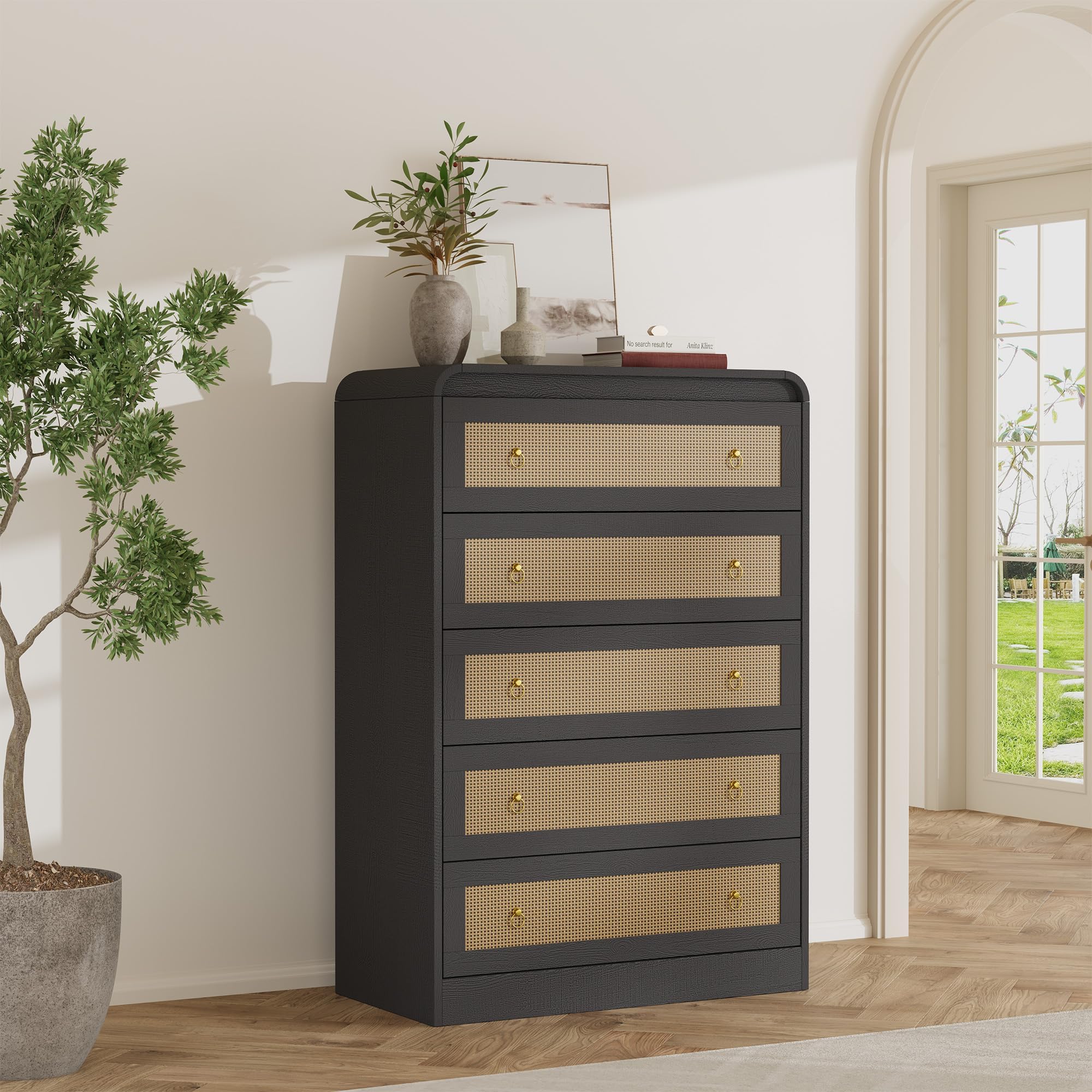 Garvee Cassettiera 5 cassetti in legno con frontali in rattan - Design moderno boho - Angoli arrotondati - 79 cm (31'') altezza - Camera da letto/Soggiorno/Ingresso - Colore: Nero goffrato con rattan