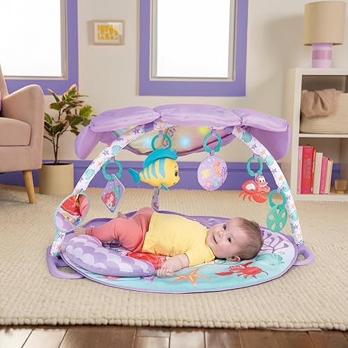 Miniatura 10 de Bright Starts Disney Baby La Sirenita Twinkle Trove - Juguete musical iluminado para bebé con almohada para el tiempo boca abajo, recién nacido +