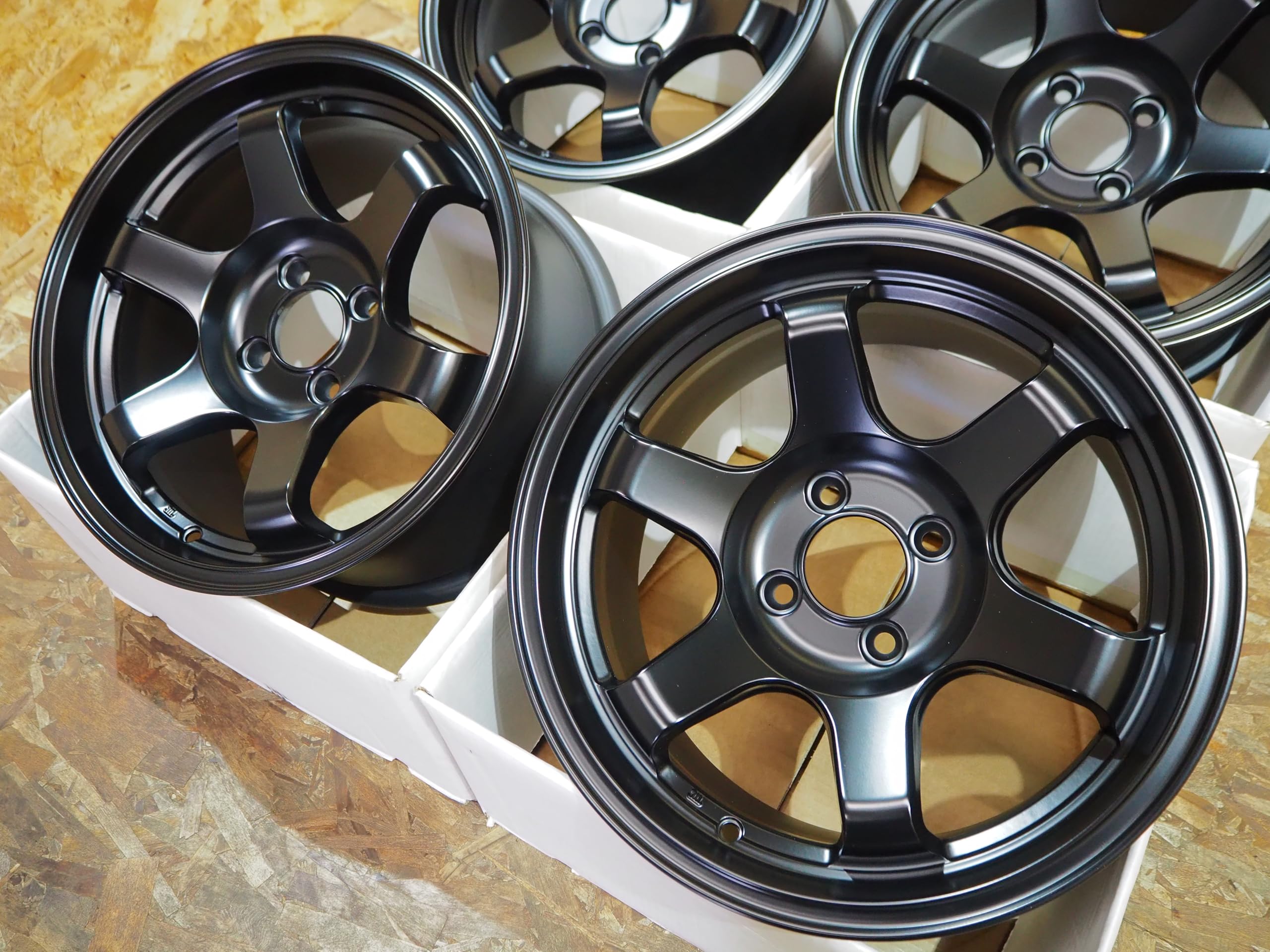 : ホイール 4本セット 15インチ 8.0J +30 4H100 マット