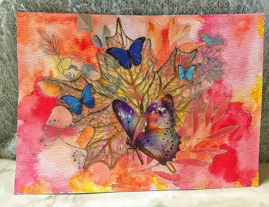 hitsuji　手描きイラスト　ドローイング　蝶と花と　水彩画 hitsuji 手描きイラスト ドローイング 蝶と花と 水彩画