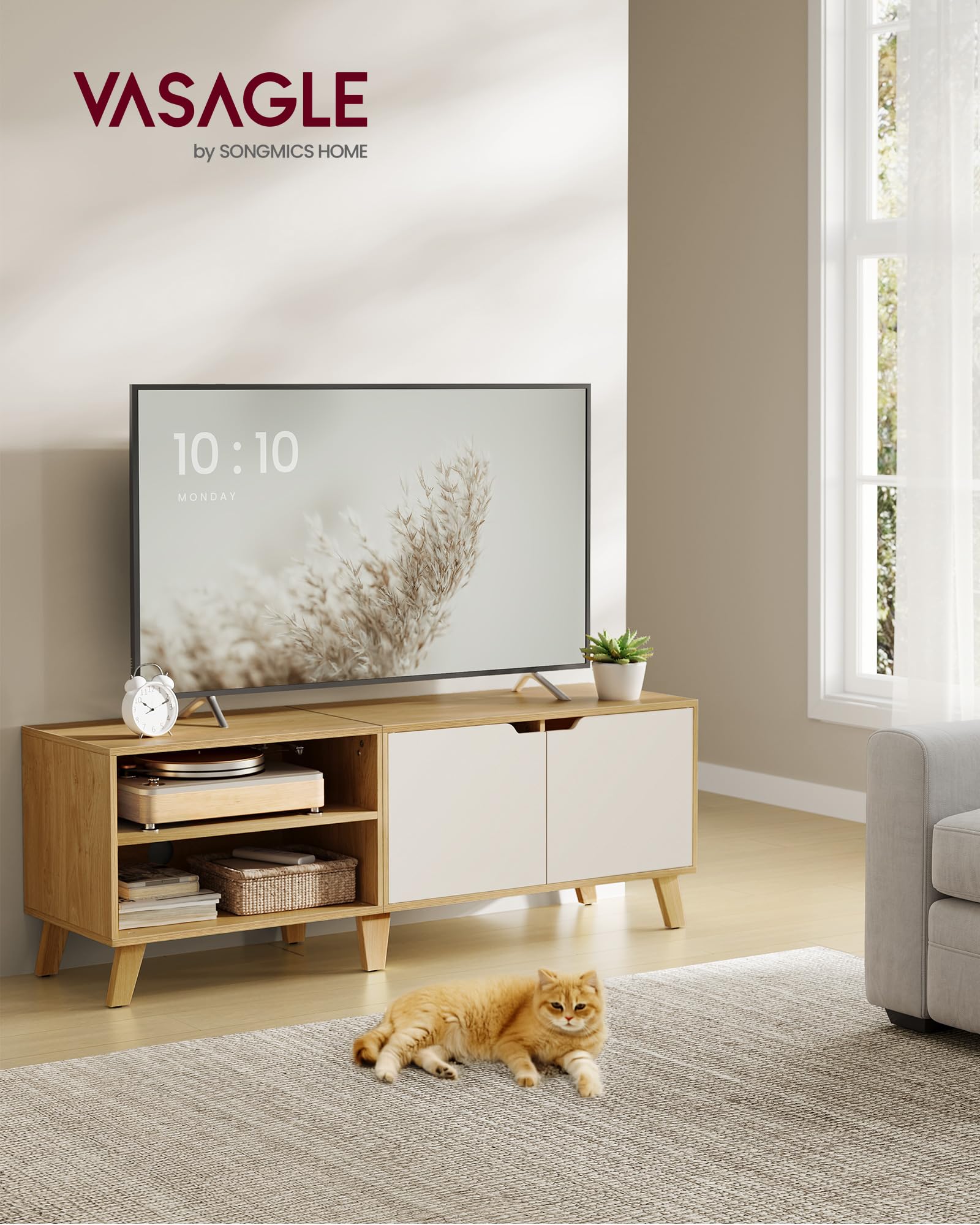 VASAGLE Meuble TV 2 Portes, Support Télé avec Étagères Réglables, Longueur 140 cm, pour Télévisions 60 Pouces, Salon, Salle à Manger, Chambre, Chêne Naturel et Blanc Crème LTV027N01
