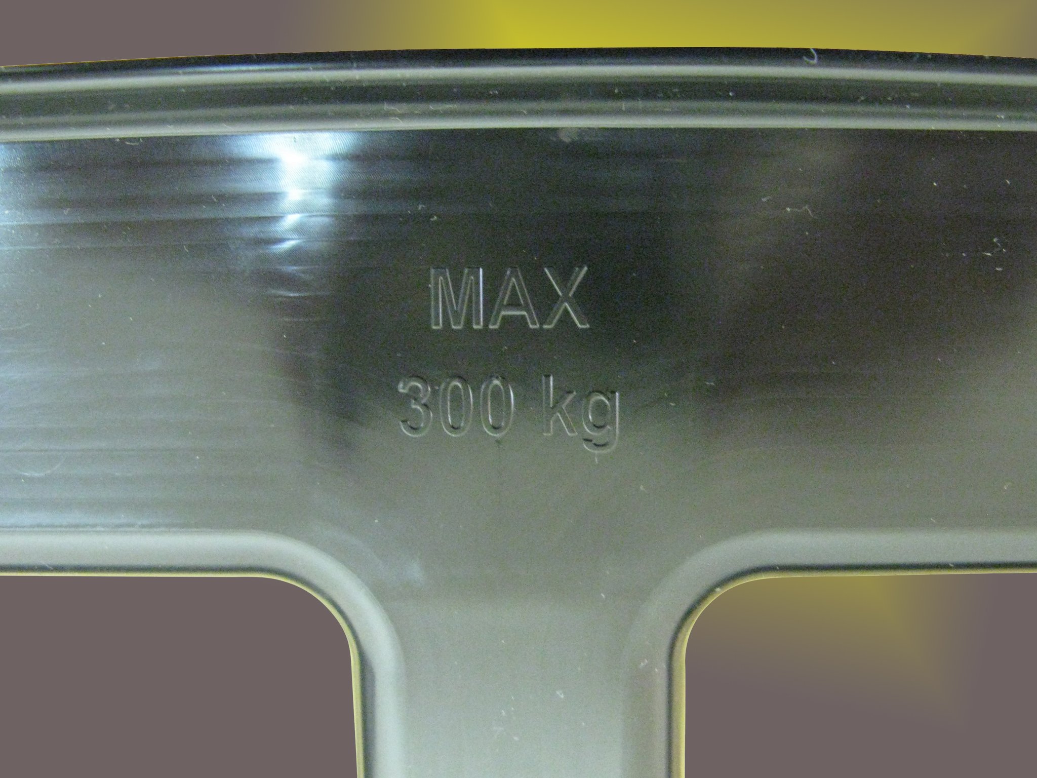 Transportroller für Boxen 600x400 mm schwarzem PP Rahmen 4x Kunststoff-Lenkrolle ø 100mm (schwarz) schwarze PP Räder