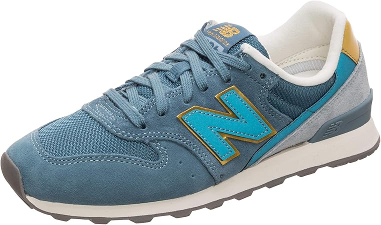 adidas yeezy history quito