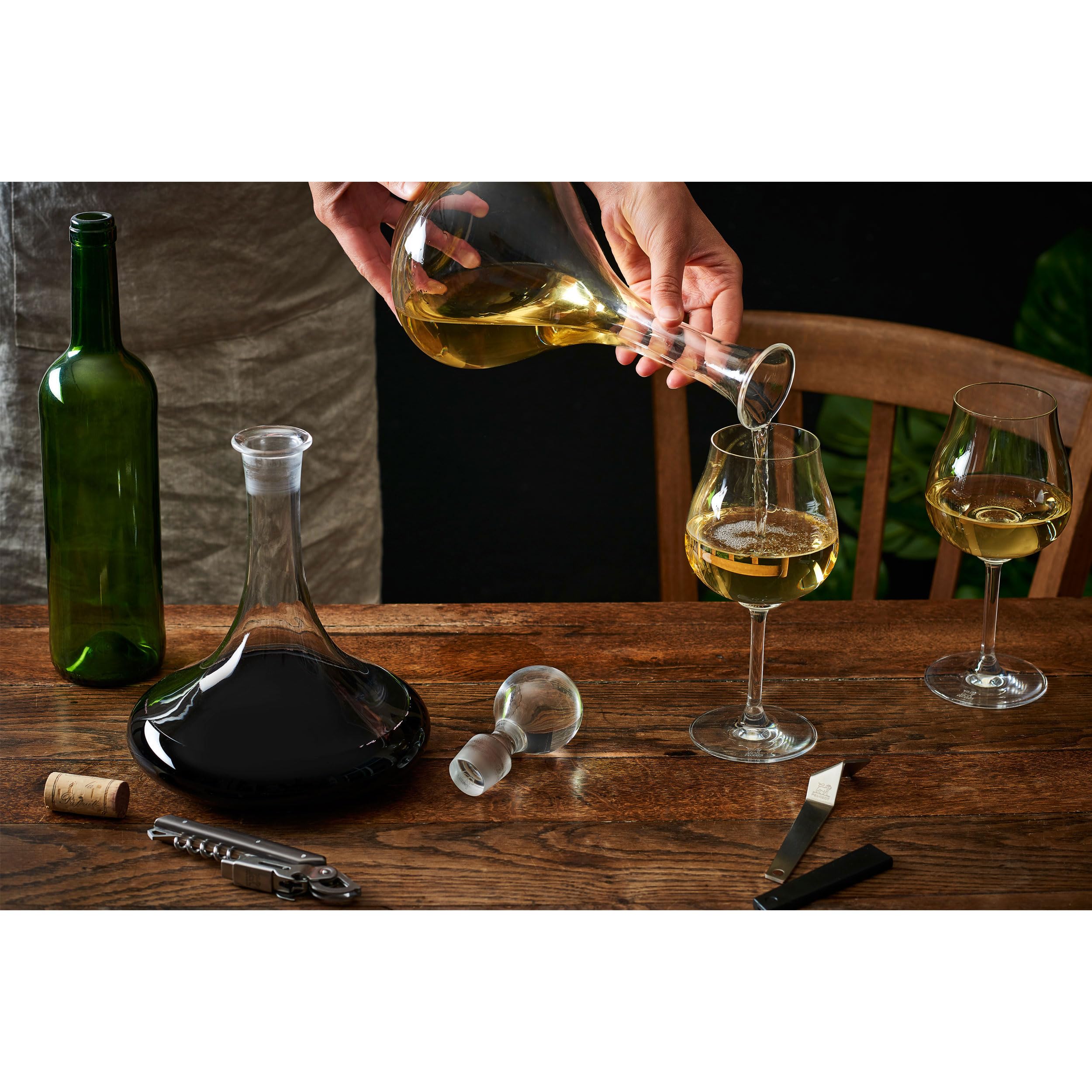 Carafe à Vin Peugeot Capitaine - 75 Cl - Pour Vins Rouges Jeunes - Design élégant Avec Bouchon - Idéale Pour Aérer Et Révéler Les Arômes
