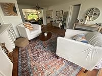 Review Image by Christina Meyer