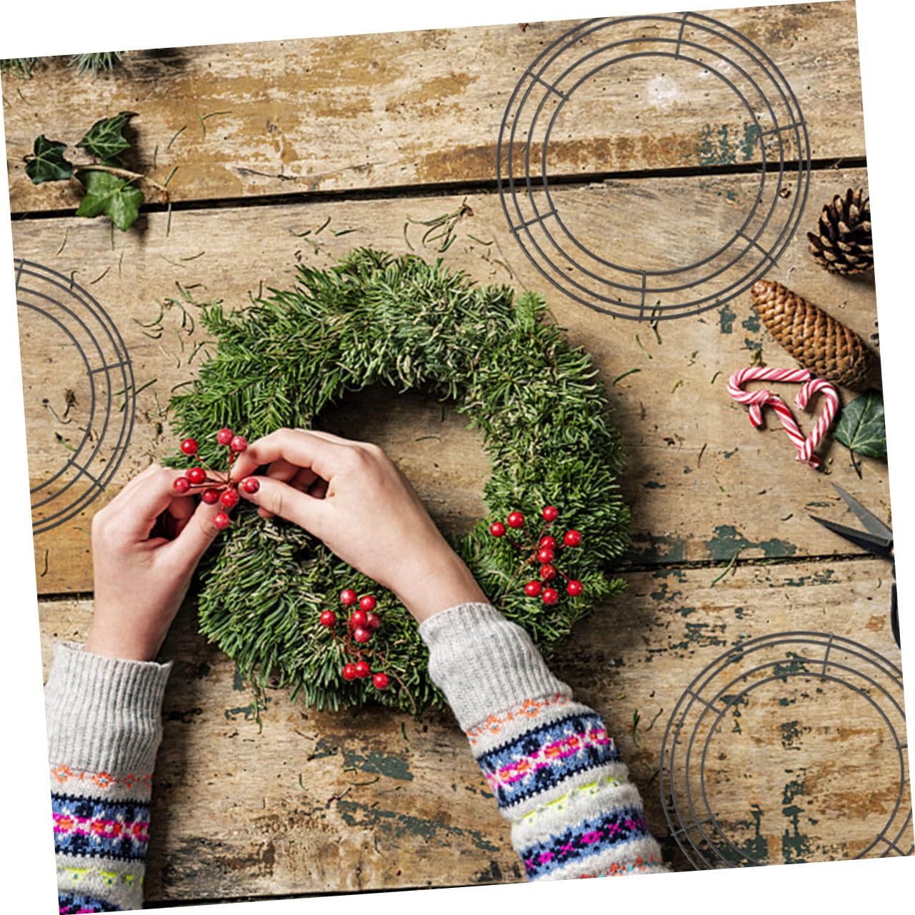 Ciieeo 10stücke Kranzrahmen Runde Eisenringe für Bastelarbeiten Rahmen für Blumenkränze Rustikale Hochzeitsdeko DIY Kranzgestaltung Wand und Türdekoration