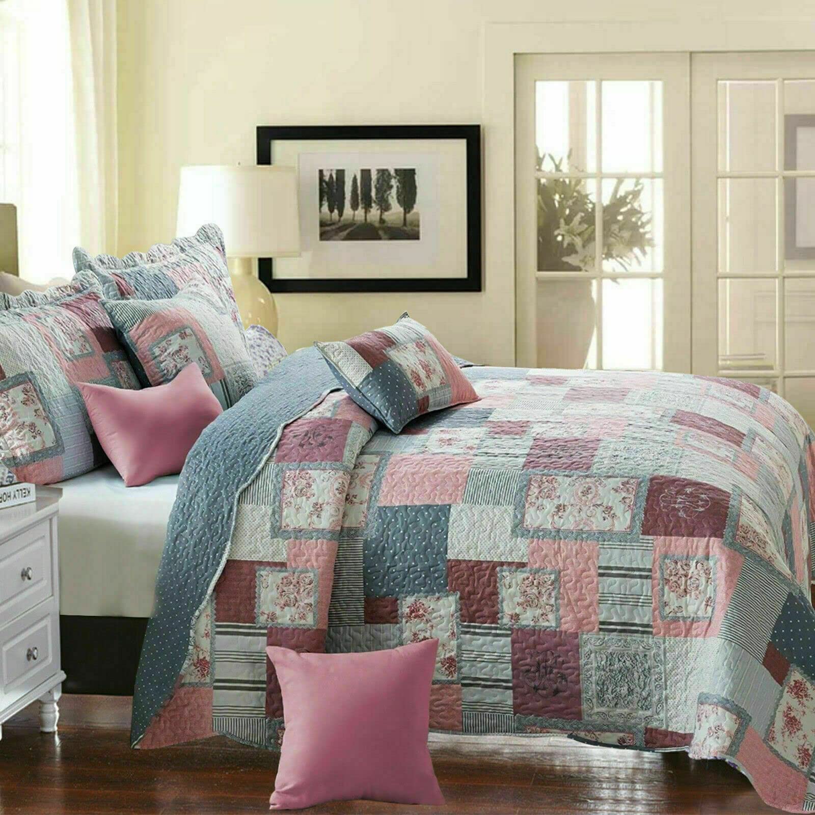 Householdfurnishing 3 Piece Printed Patchwork Bedspread Quilted Bed Throw Comforter with Pillow Shams (Fine Decor, Super King) — image 1