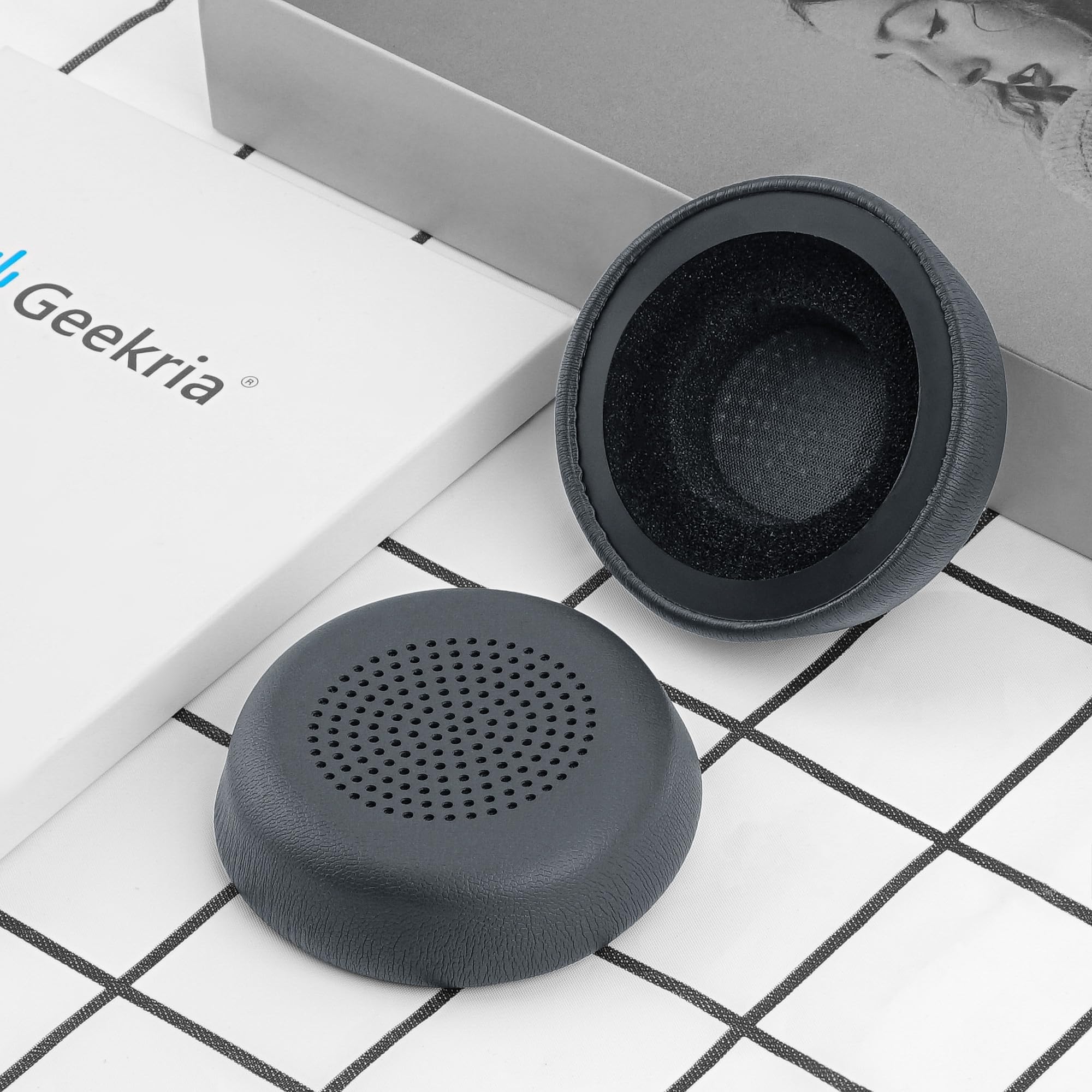 Amazon | Geekria イヤーパッド QuickFit 互換性 パッド ロジクール