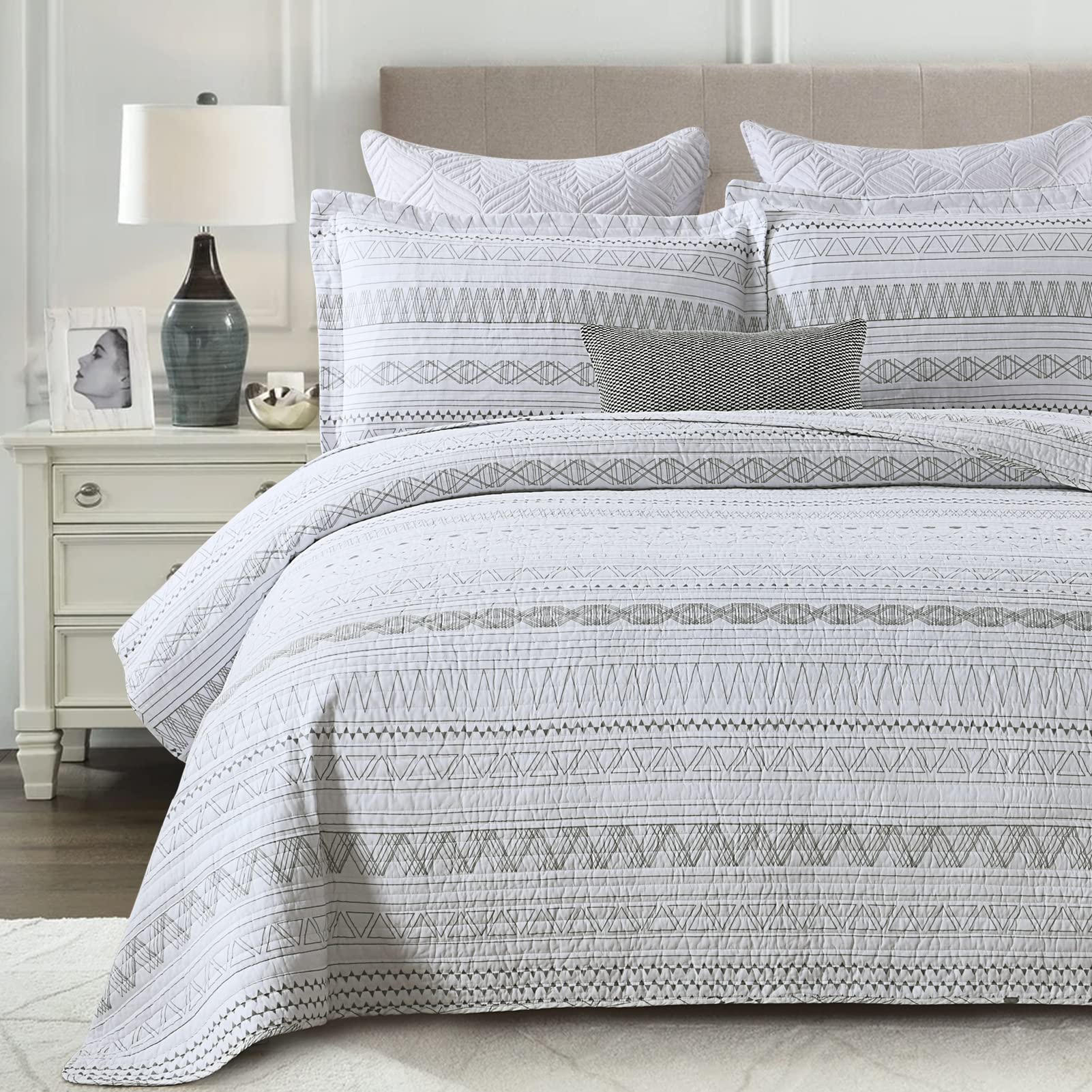 SahSahCasa Quilt King size, 100% Cotton Boho Quilt, King Quilt Bedding Set Bedspreads, Bohemian Reversible Lightweight Striped Quilts Bedspread for