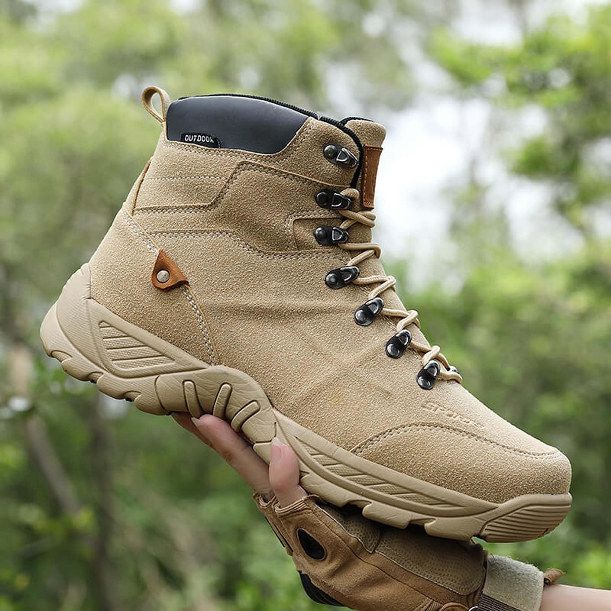 Large size outdoor ultra light military boots, high top mountaineering workwear boots
