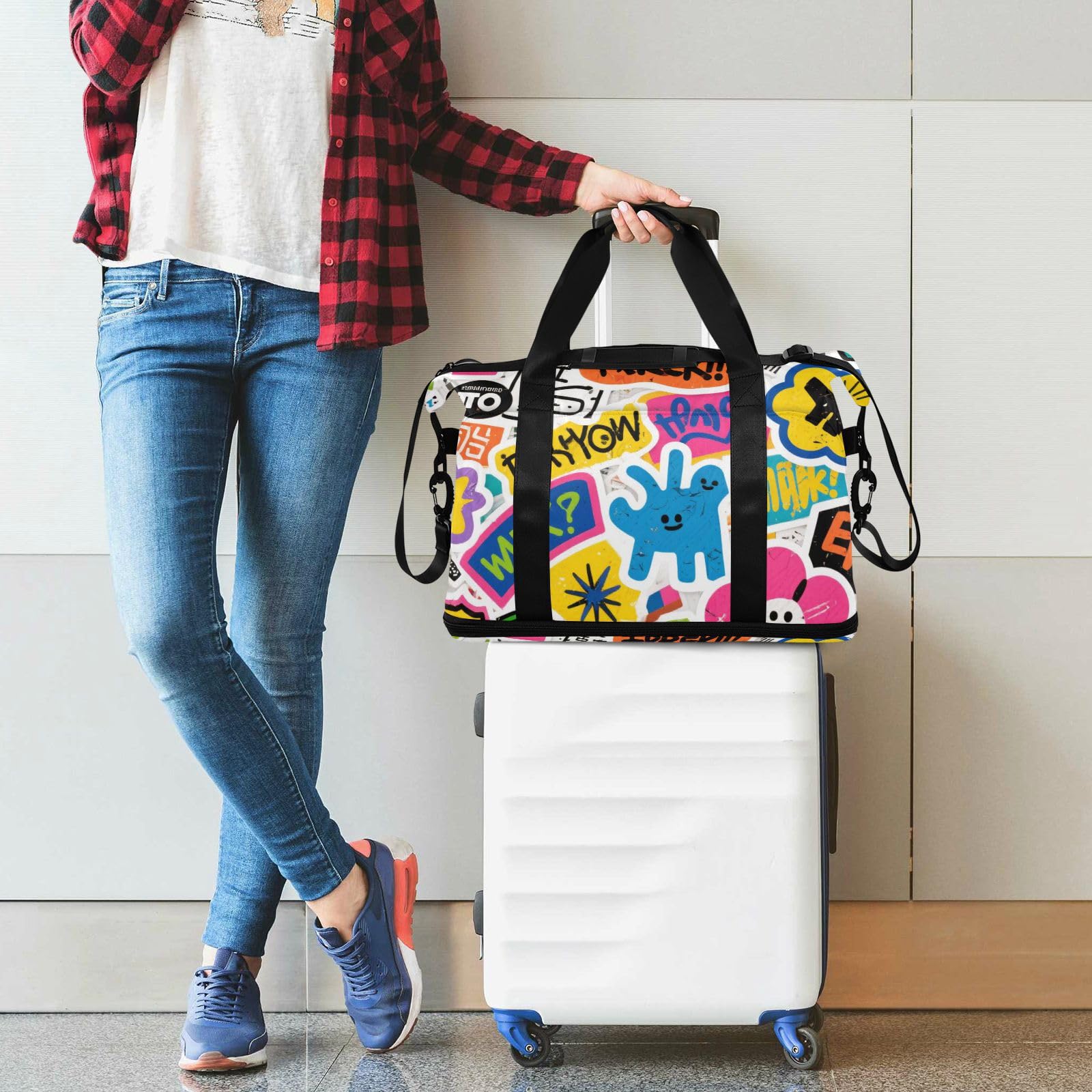 Bolsa de viaje de gran tamaño de graffiti de dibujos animados con bolsillo húmedo, correa ajustable, bolsa de entrenamiento deportivo para yoga, multifuncional para hombres y mujeres