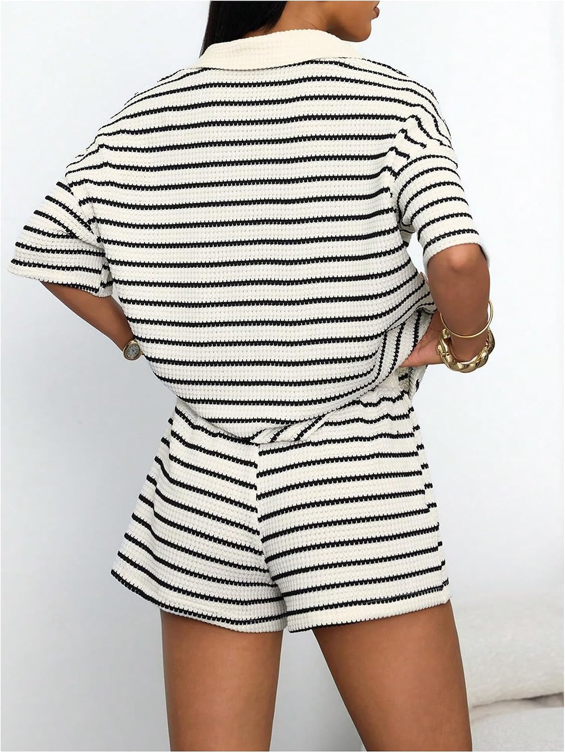 Verdusa Women's Striped Lounge Set 2 Piece Matching Shorts Sets Short Sleeve T Shirts Going Summer Outfits