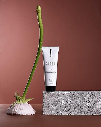 Miniatura 3 de TERRE DE MARS Celeste Creamy Face Coffee Scrub Cosmos Organic Certified Infundido con café en polvo manteca de karité girasol protege exfolia y