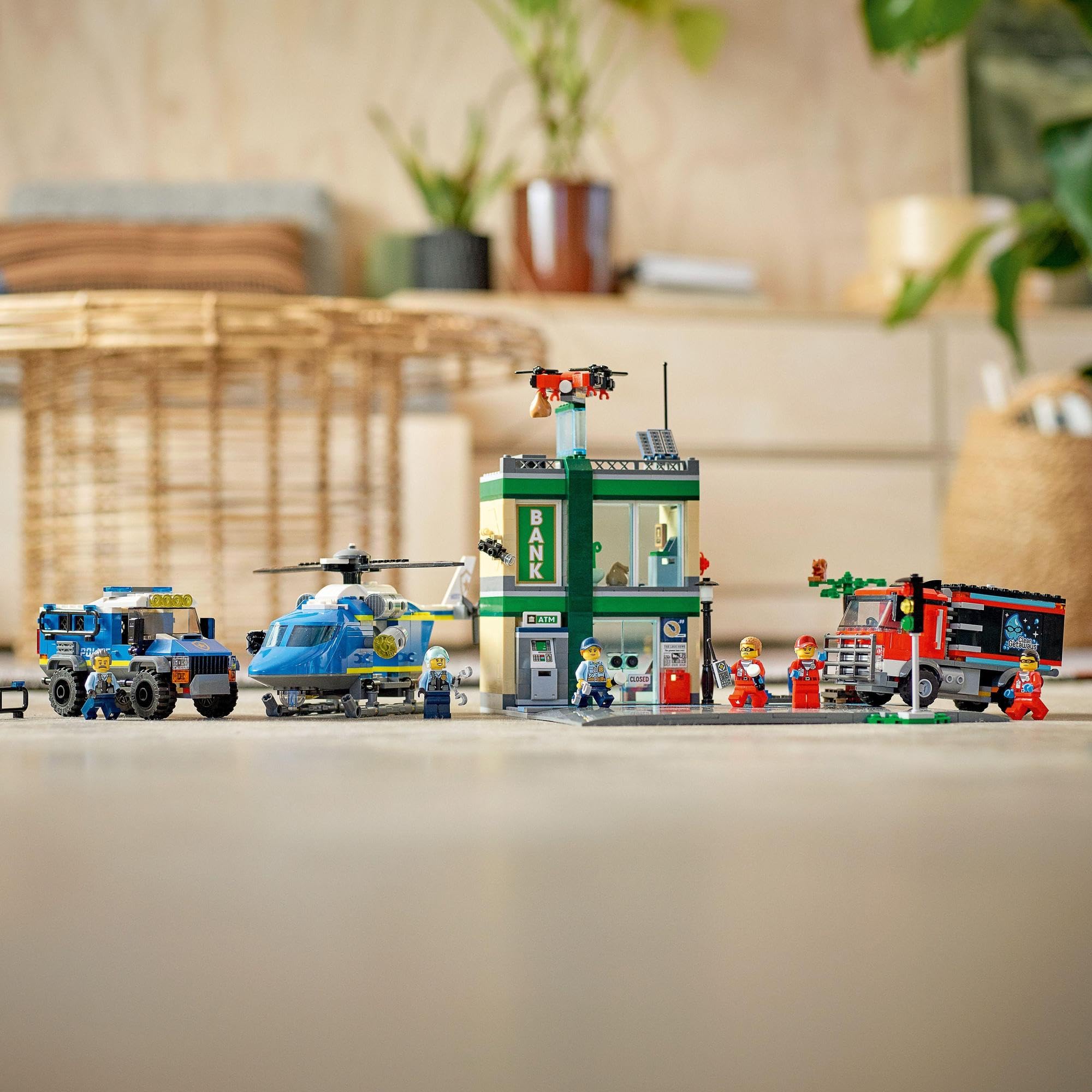 Amazon.co.jp: レゴ(LEGO) シティ 銀行強盗チェイス クリスマスギフト 