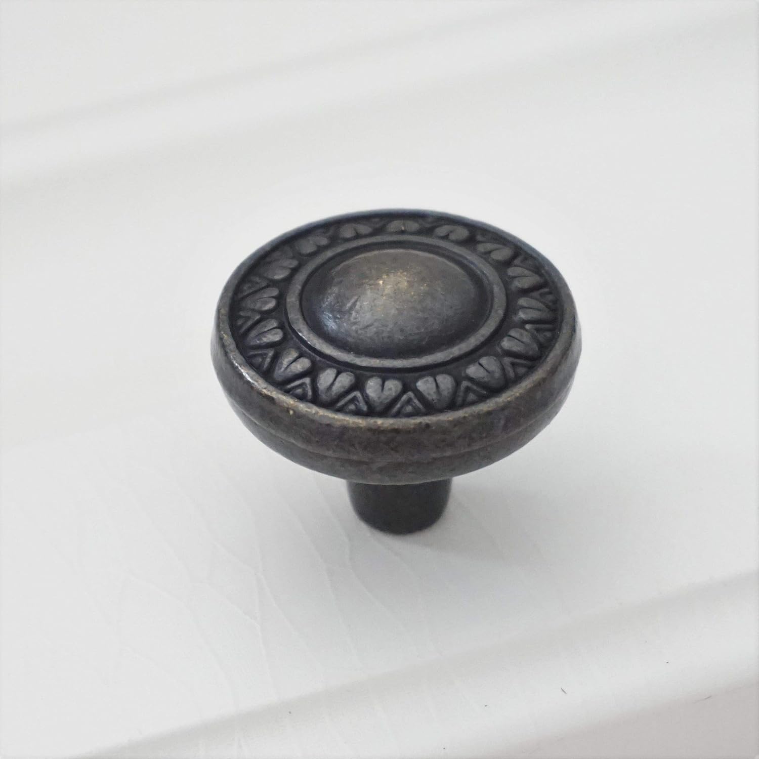 LBFEEL 3.5" 5.5" Vintage Black Dresser Drawer Knobs Pulls Handles Kitchen Cabinet Handle (Knob)
