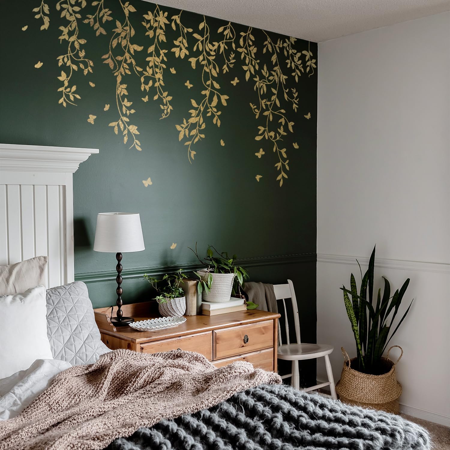 Sketch Large Vinyl Wall Decal, Peel and Stick Floral Transfer Vinyl Stickers for Wall, Floral Handmade Artwork Stickers for Women Living Room, Bedroom Decor, Vines Gold 15.35"x59.06"